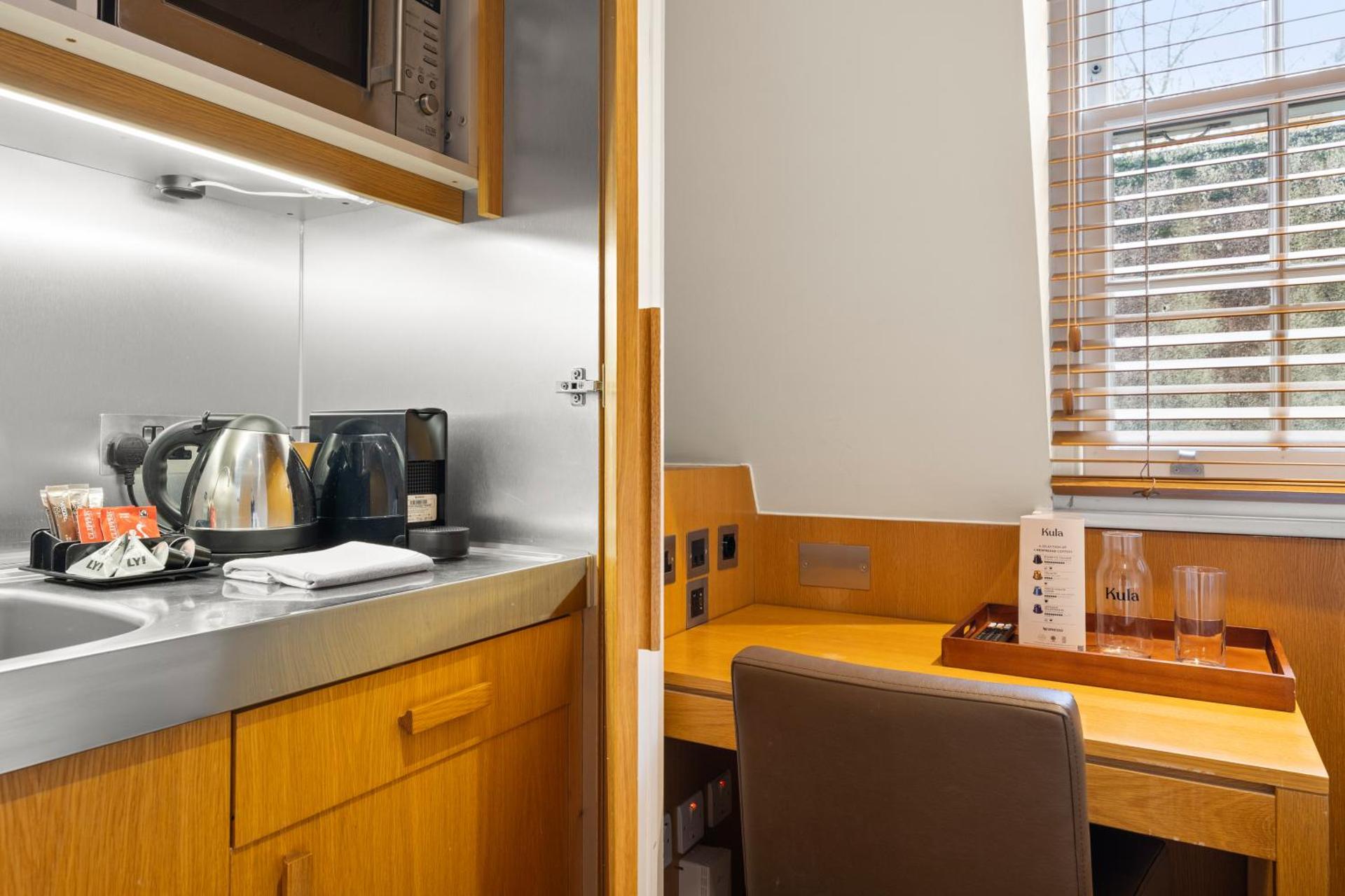 Coffee/tea facilities