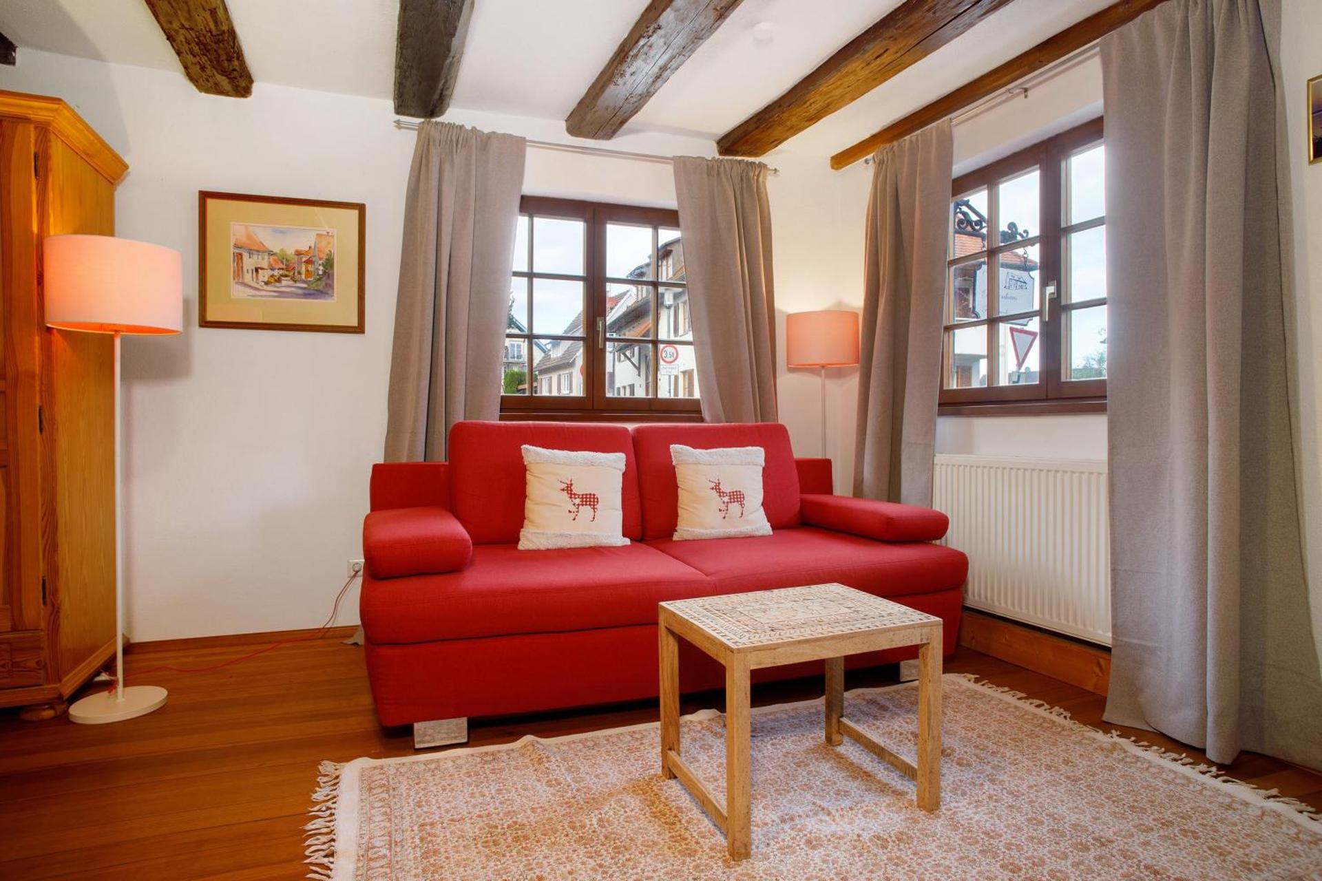 Superior One-Bedroom Apartment