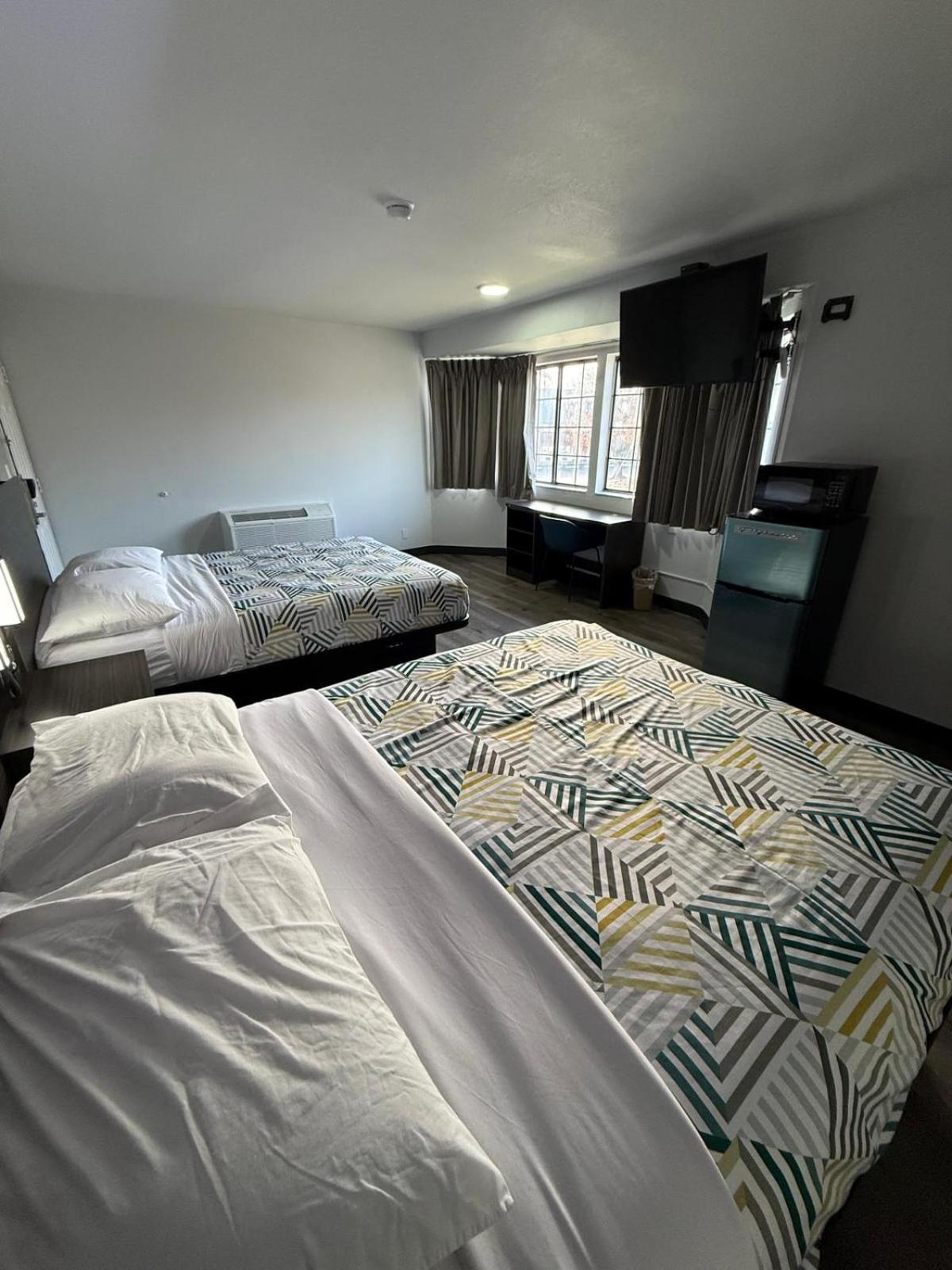 Motel 6-Enfield, CT - Hartford