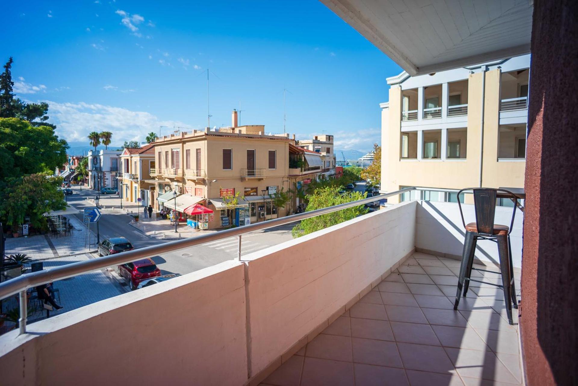 Theasis Luxury Apartment