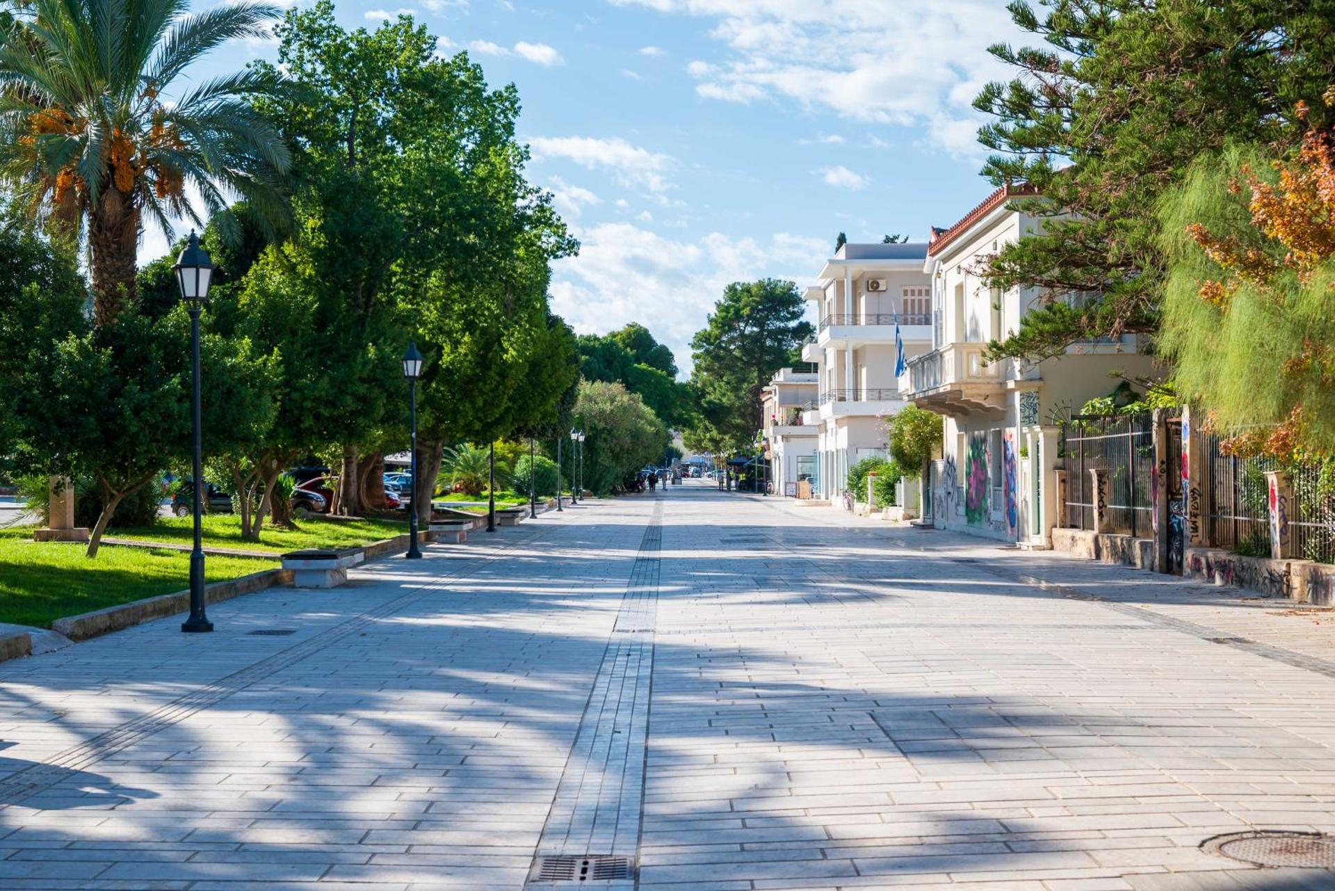 Theasis Luxury Apartment