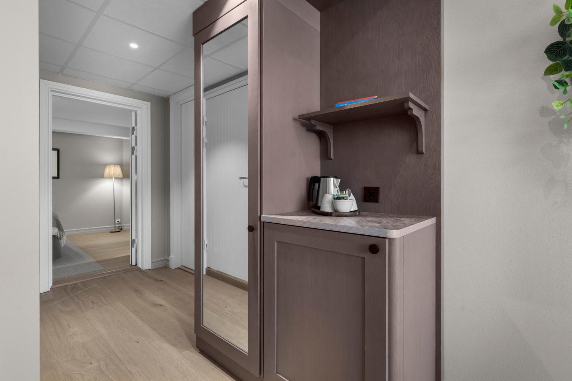 Coffee/tea facilities