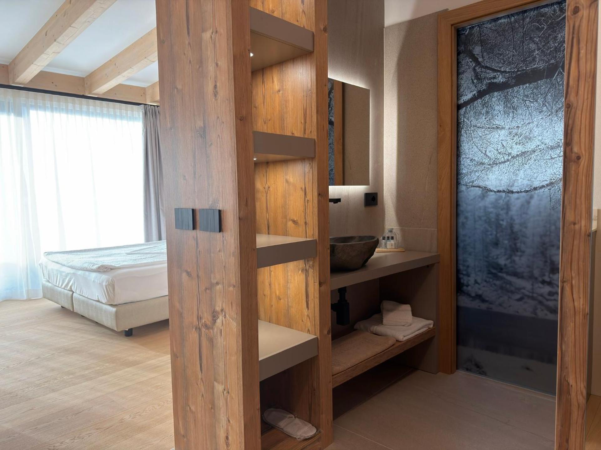 Liz Hotel & Apartments