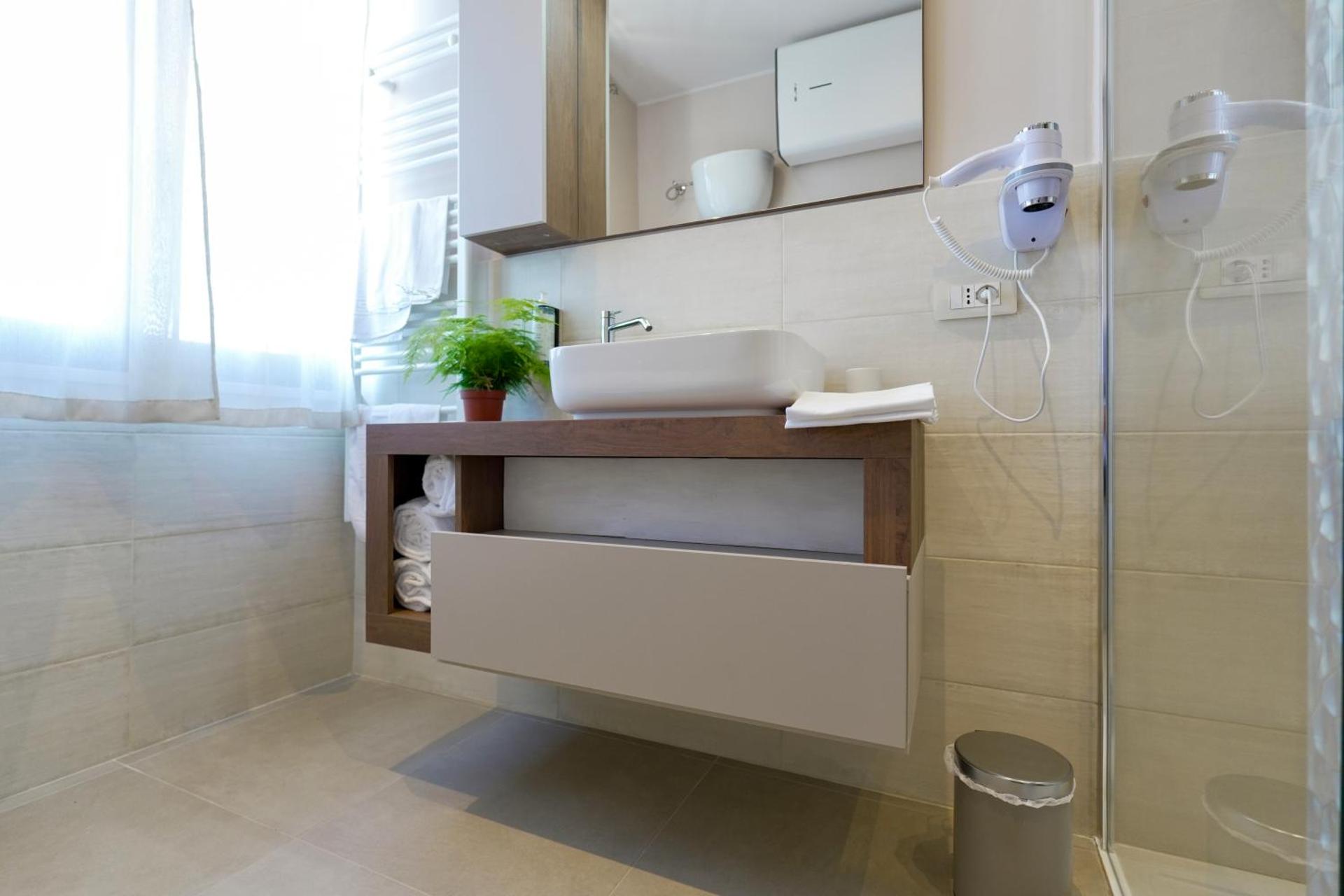 Domus Fabia - Rooms & Apartments