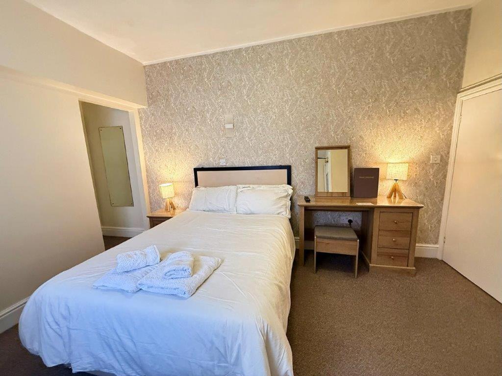 Double Room - Shower Only