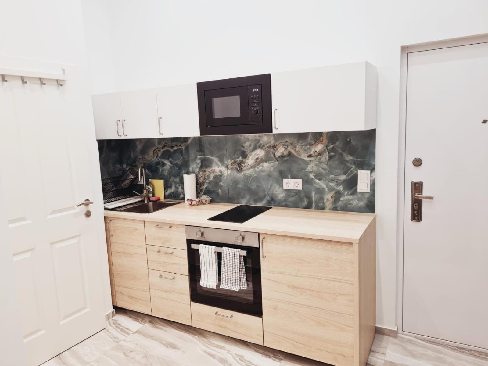 Cozy Top Apart close to the city