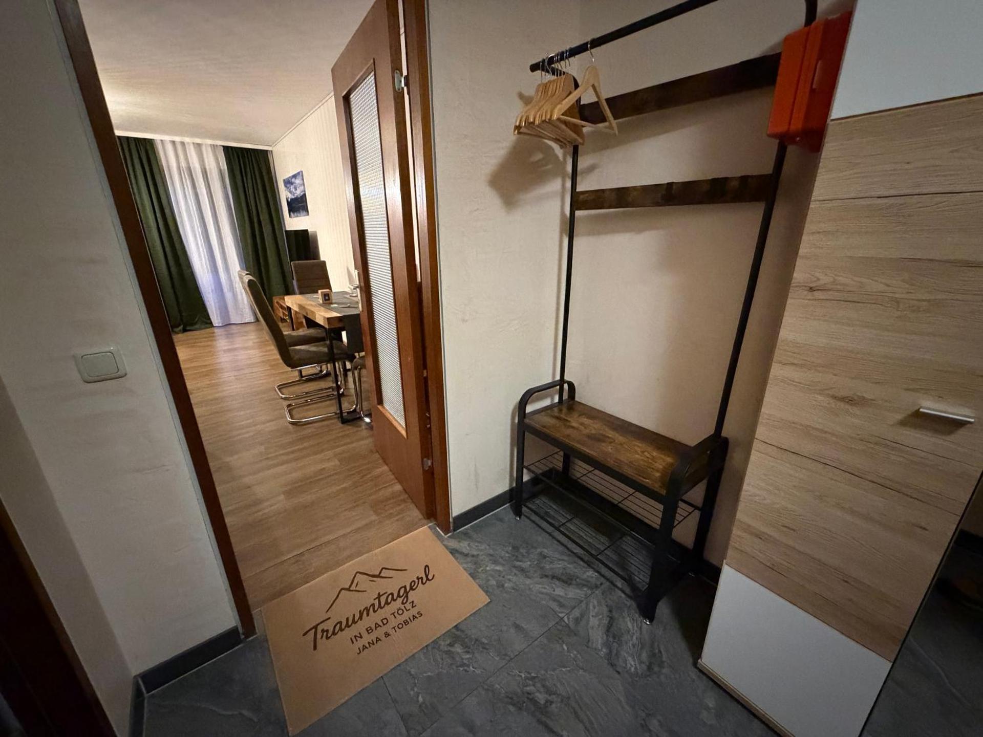 Modern eingerichtete Ferienwohnung Traumtagerl ruhig, zentral, ideal für Familien & Paare