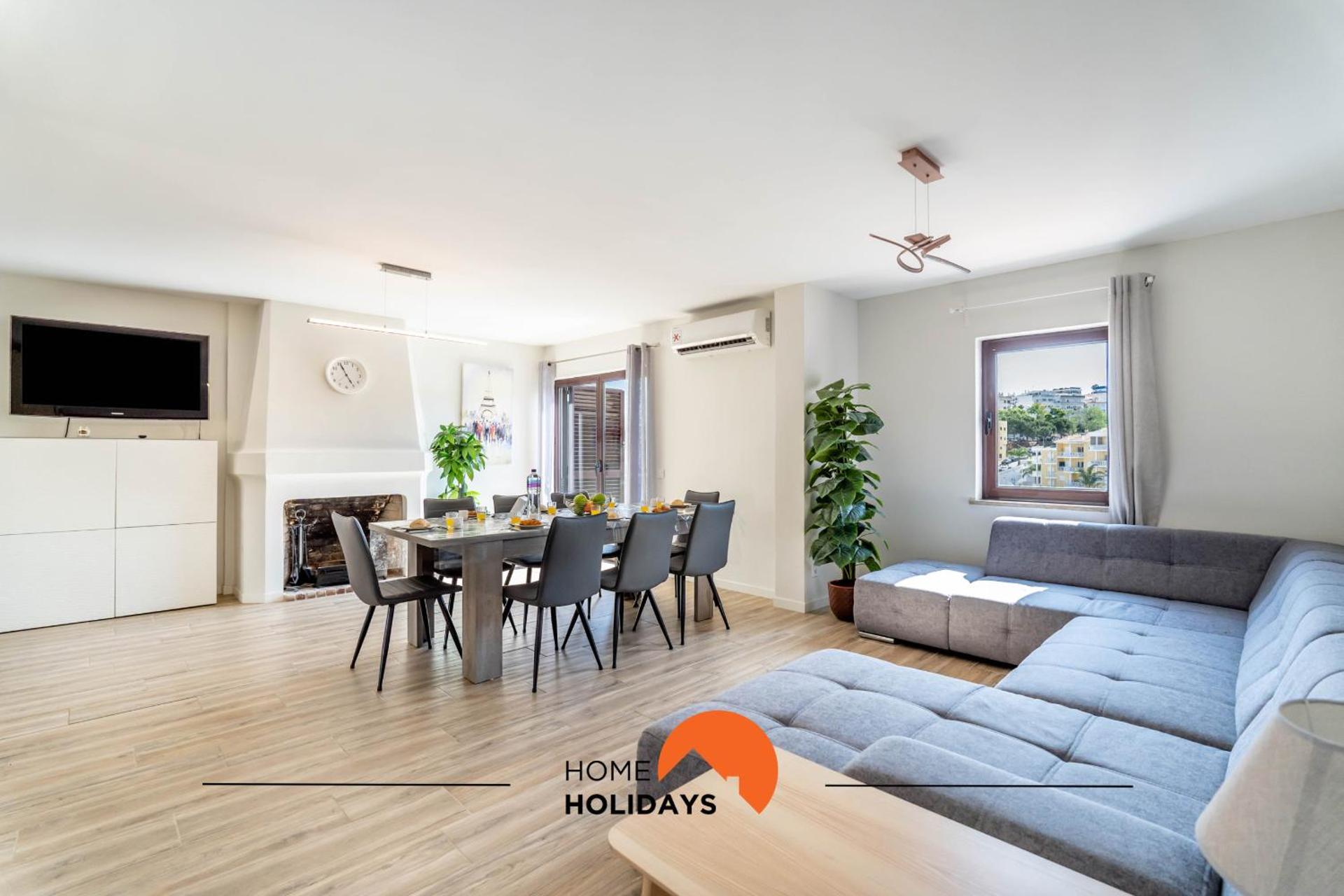 #164 Saradel 42 by Home Holidays