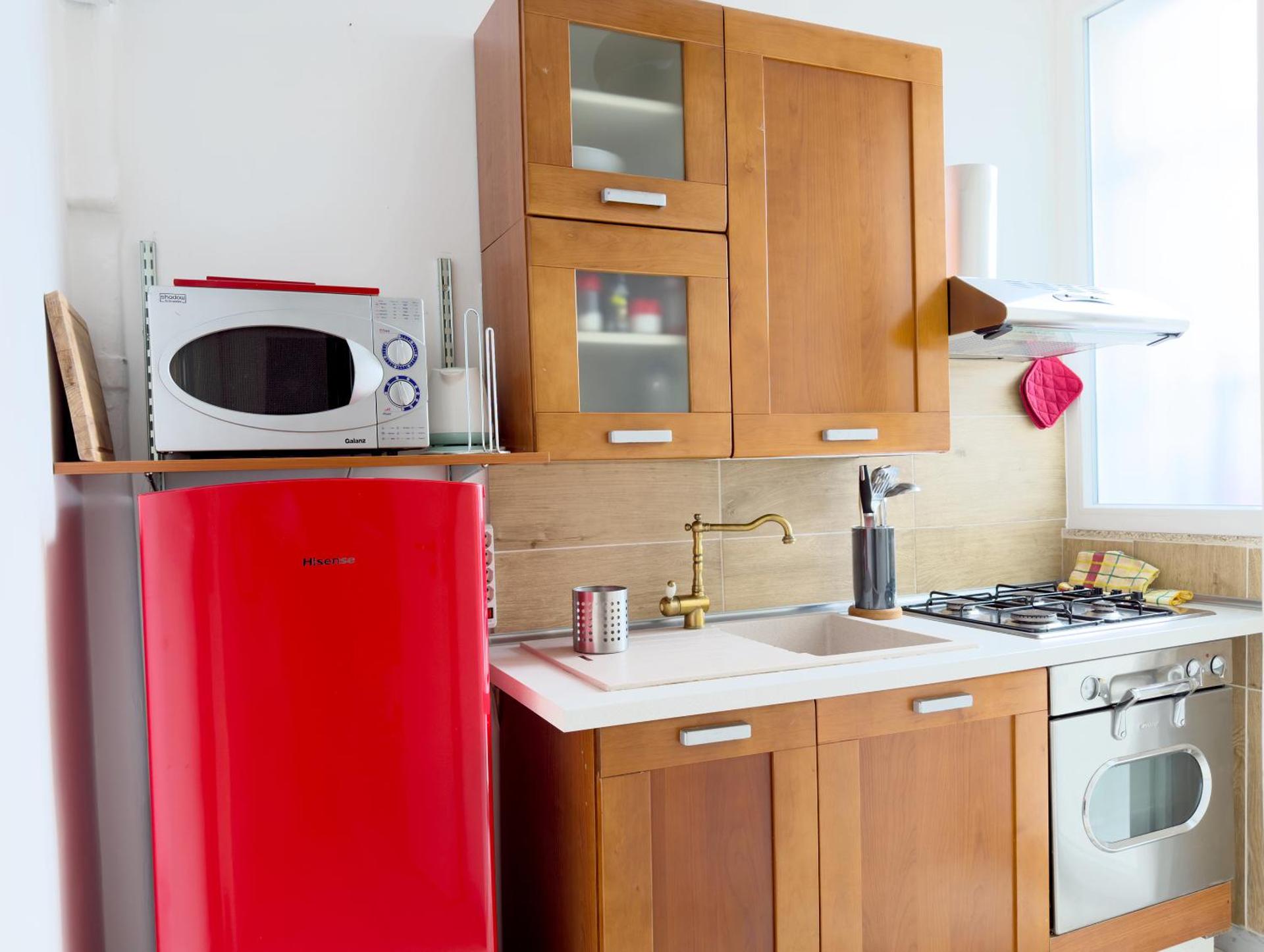 Kitchen or kitchenette