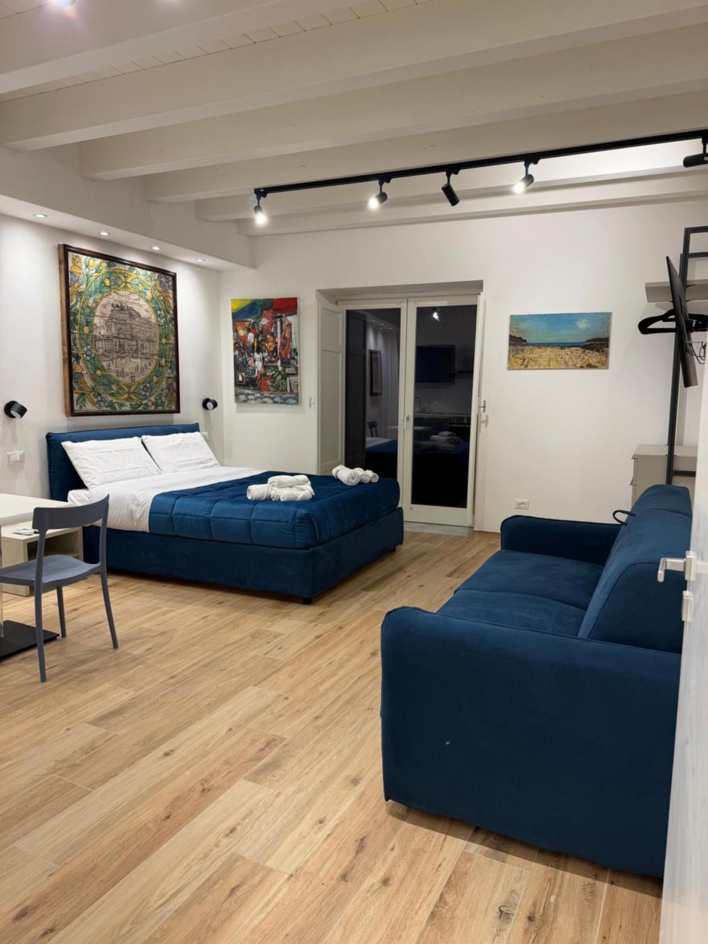 Caminneci Palace Boutique