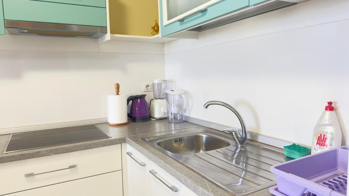 Panoramic Sea View Stay Beachfront Center Location