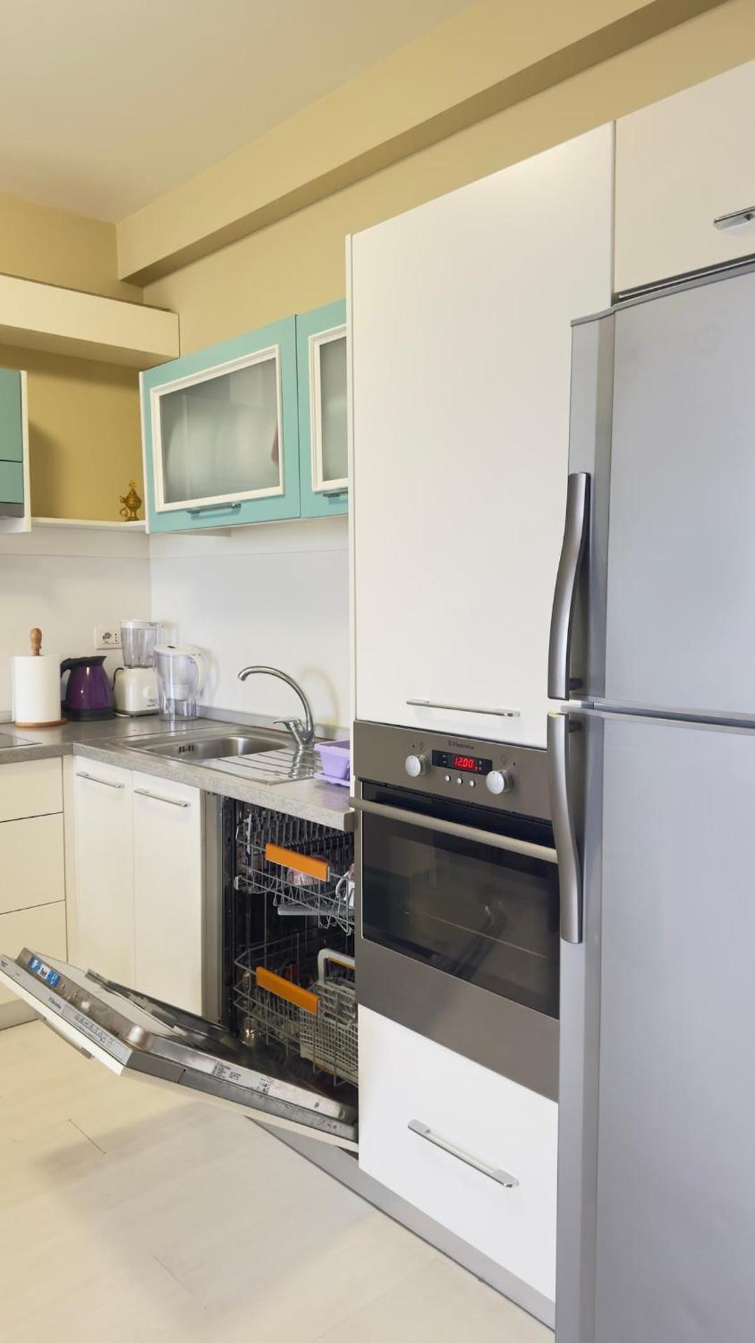 Panoramic Sea View Stay Beachfront Center Location