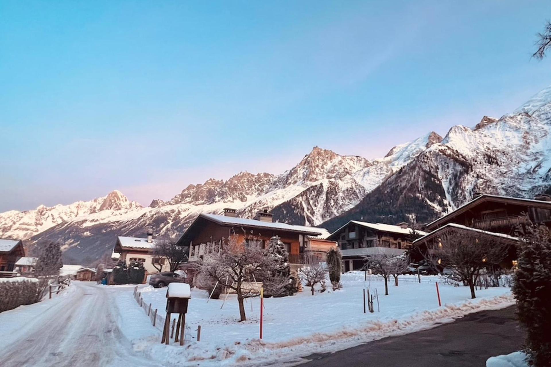 Charming Chalet With Garden In Les Houches