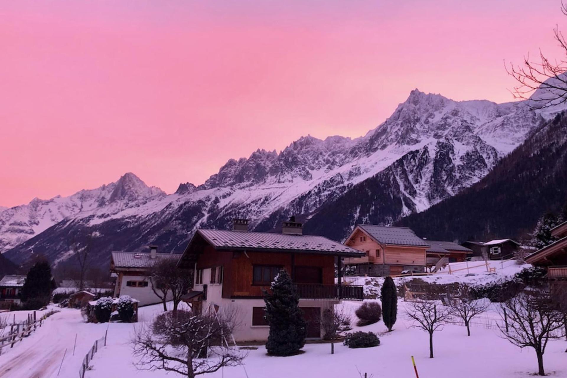 Charming Chalet With Garden In Les Houches