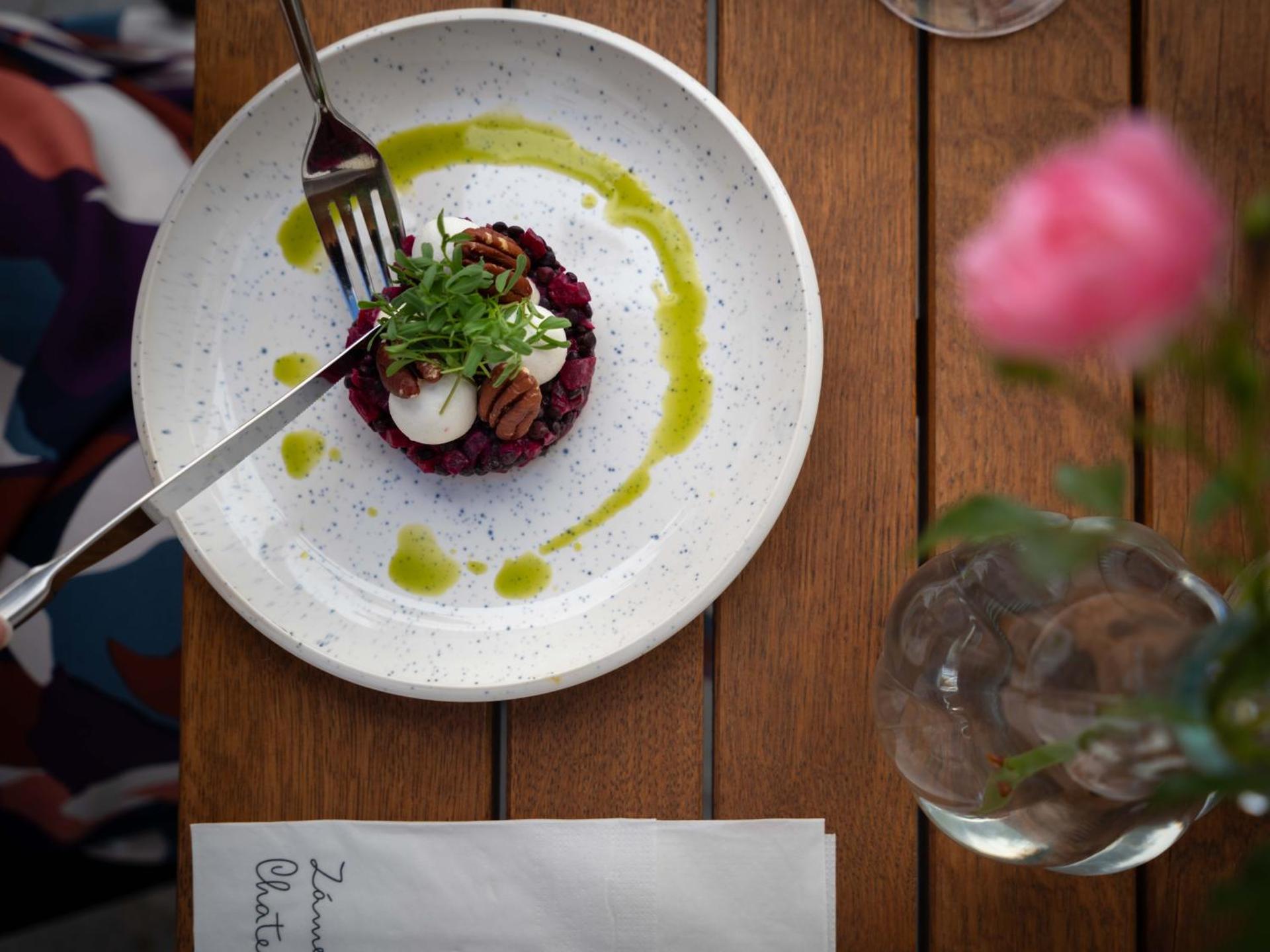 Depandance - vedlejší budova u Zámku Třešť