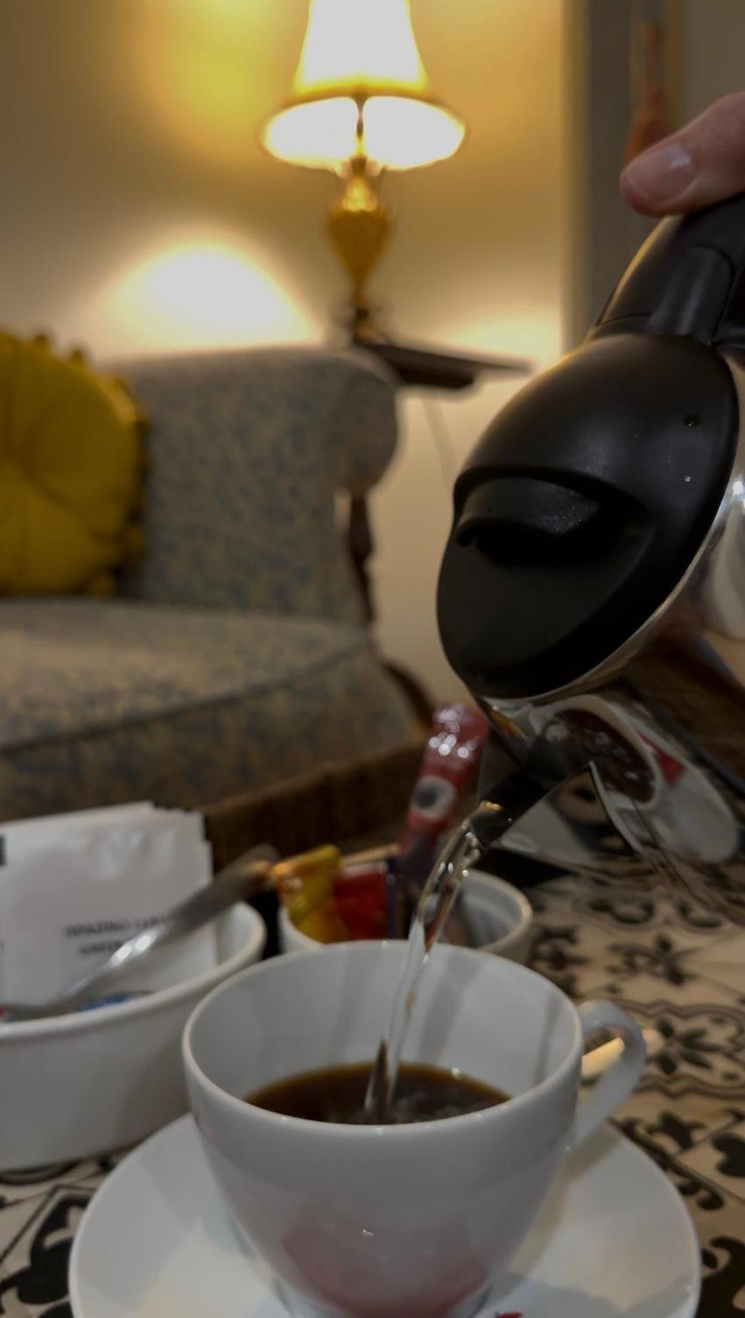 Coffee/tea facilities