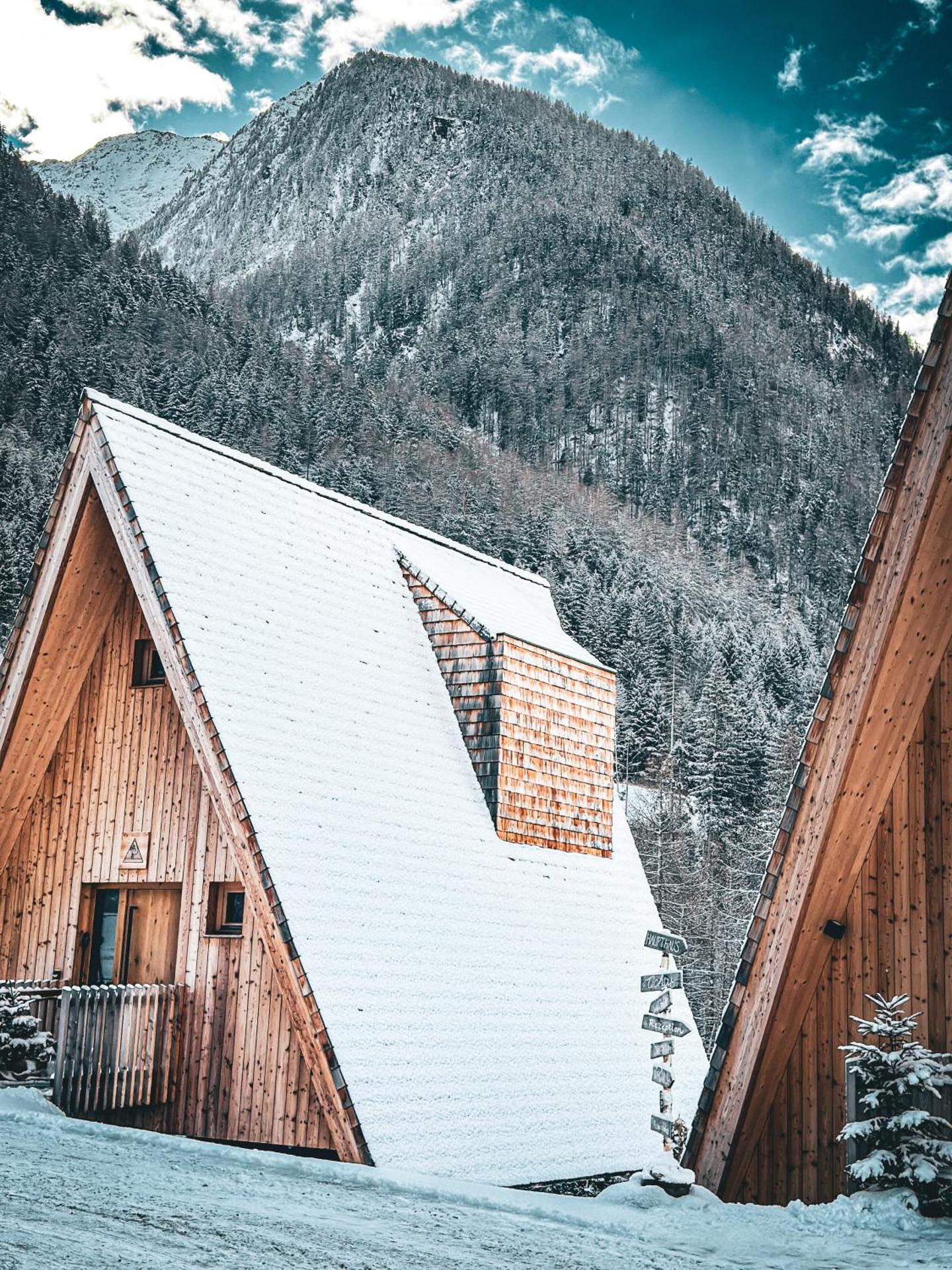 Collis Hill Chalets & Hotel