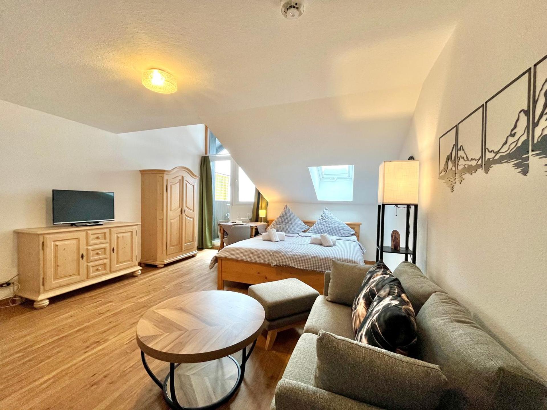 Photo of the whole room