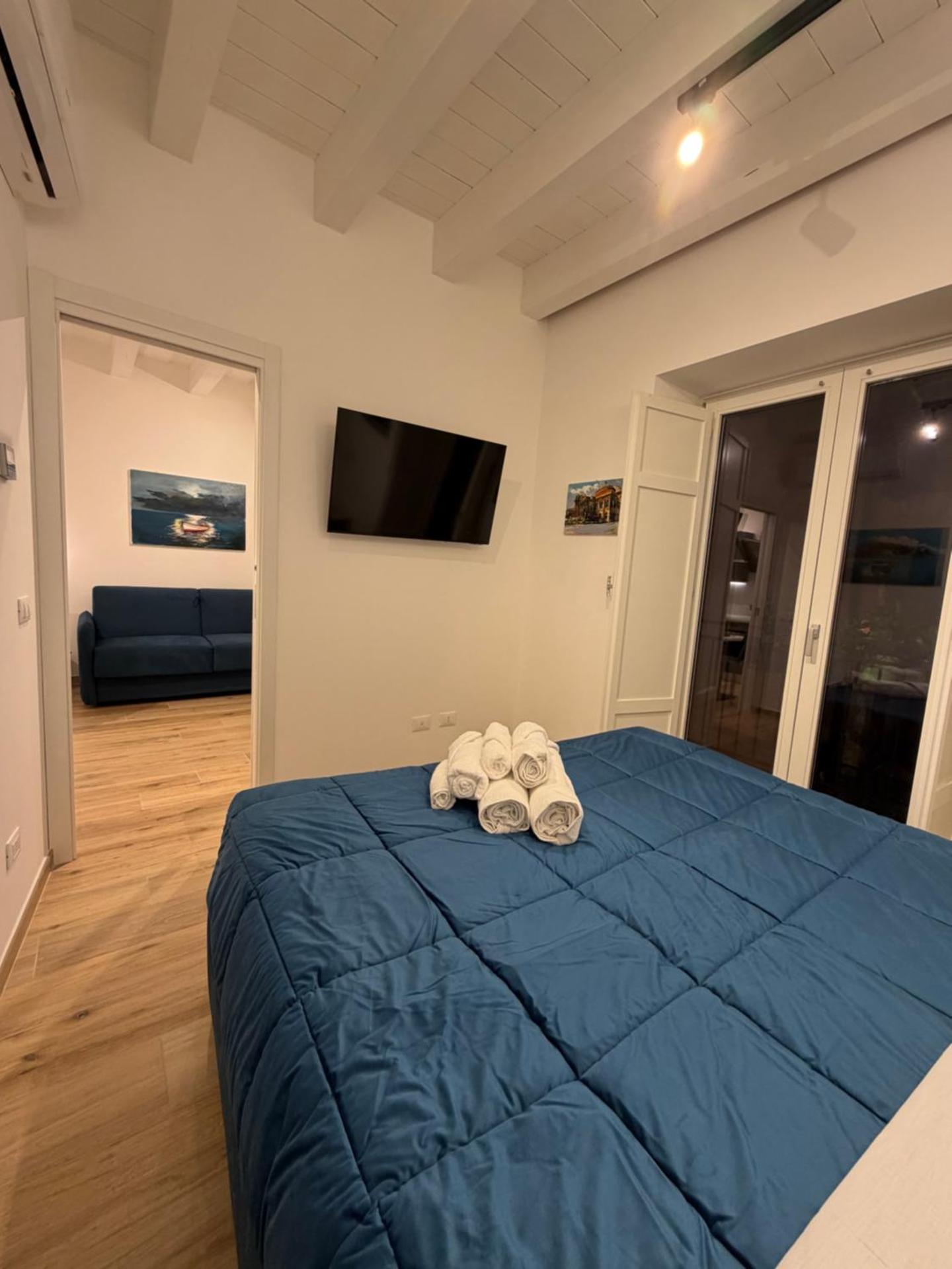 Caminneci Palace Boutique