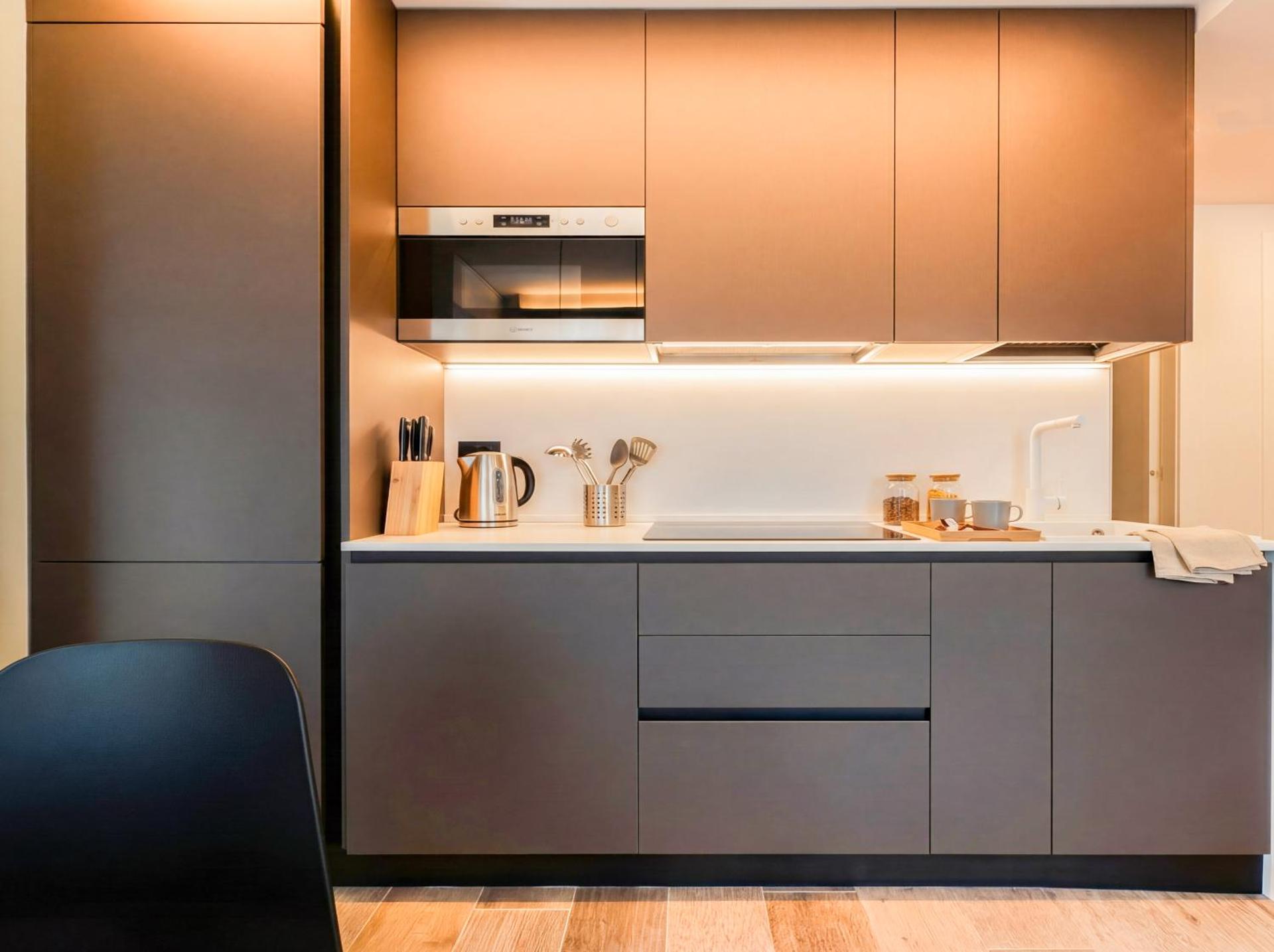 Kitchen or kitchenette