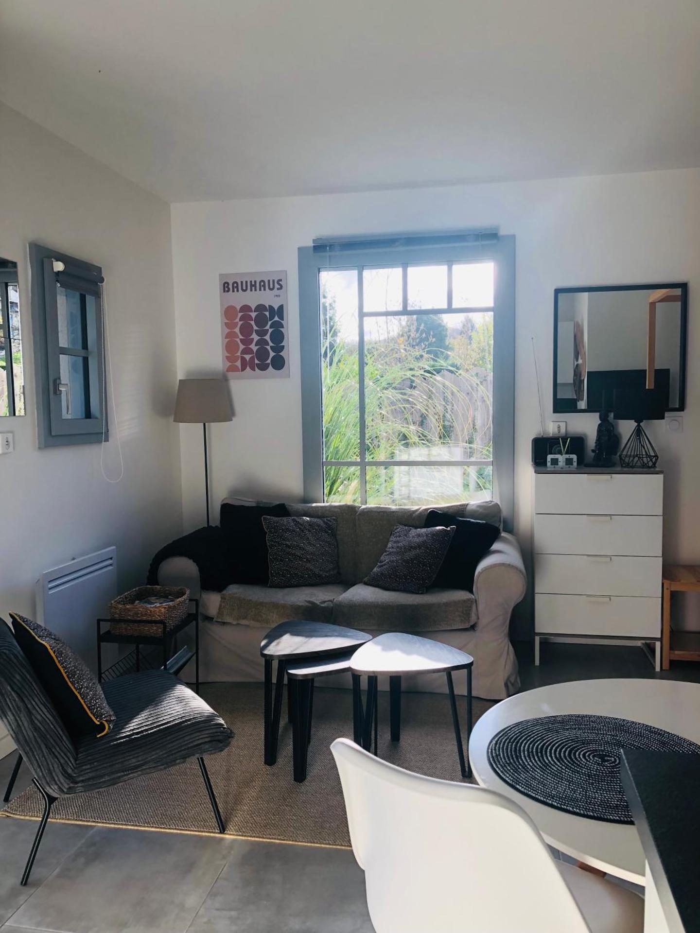 Bel Air Studios-Terrasse couverte-Jardinet-Vue Pont de Normandie-Parking privé