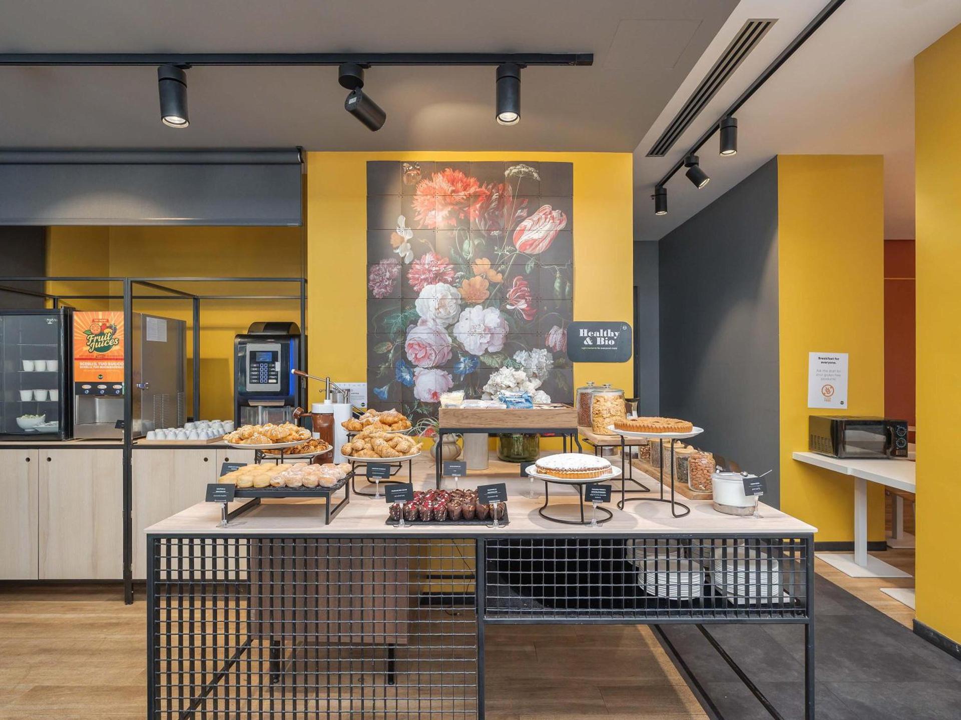 Restaurant/places to eat