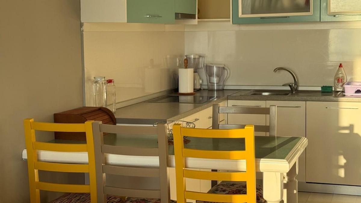 Panoramic Sea View Stay Beachfront Center Location