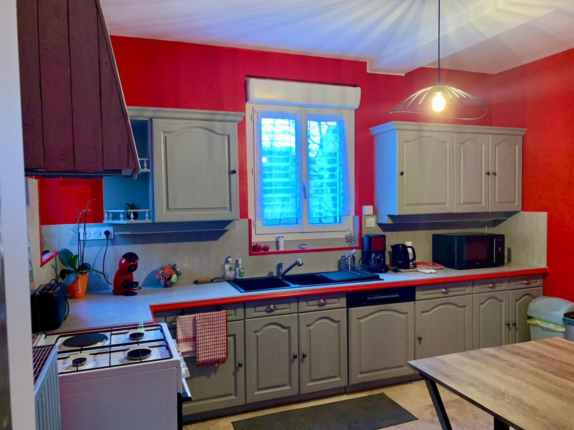 Kitchen or kitchenette