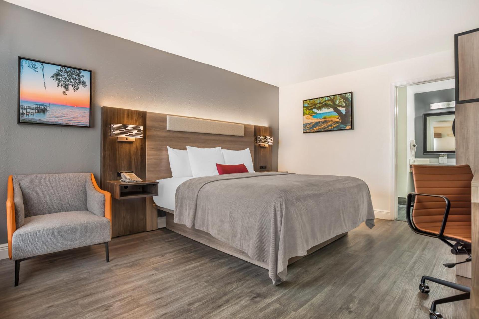 Key West Inn - Fairhope