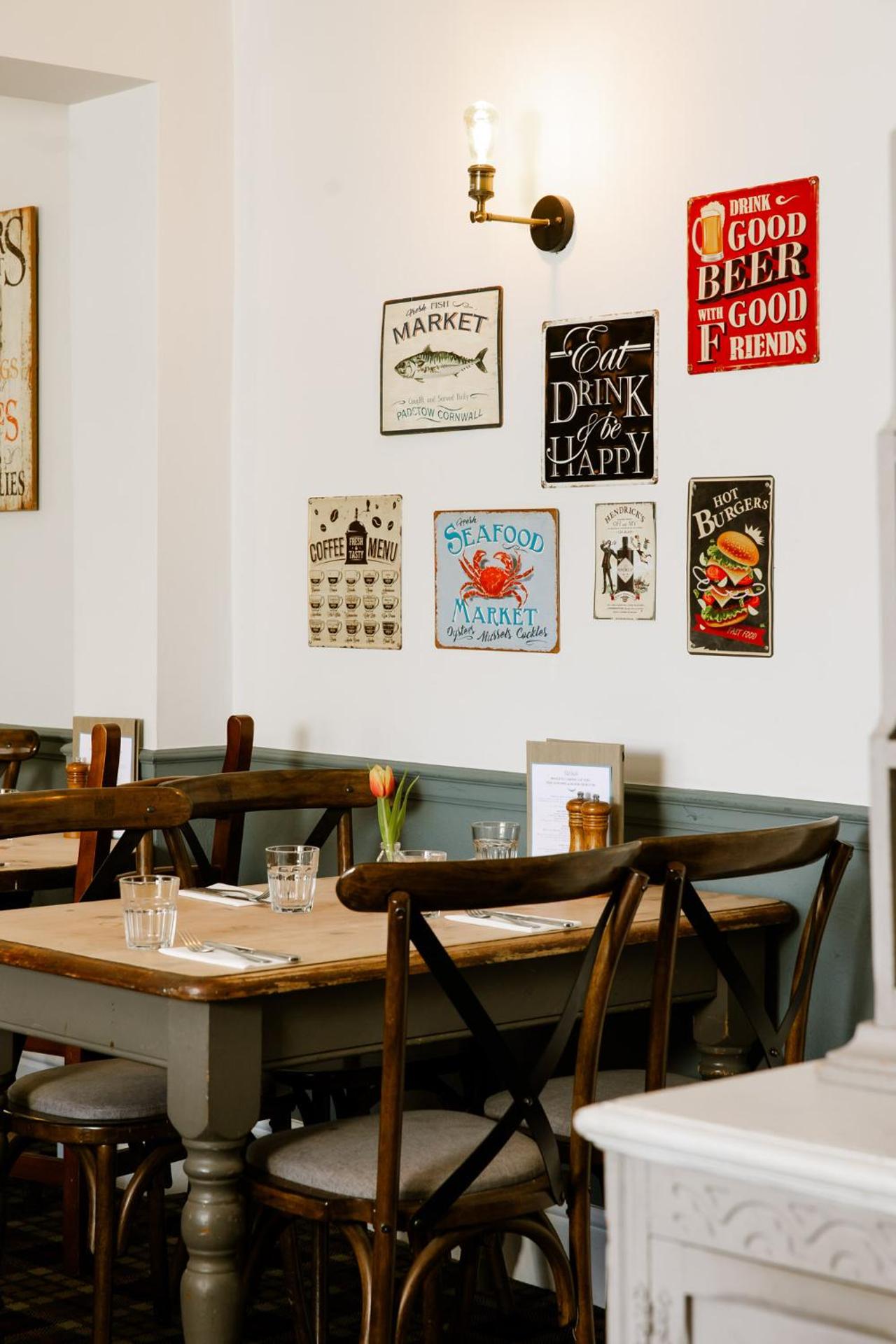 Restaurant/places to eat