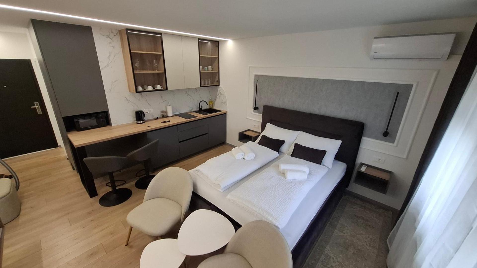 Studio apartman OAZA