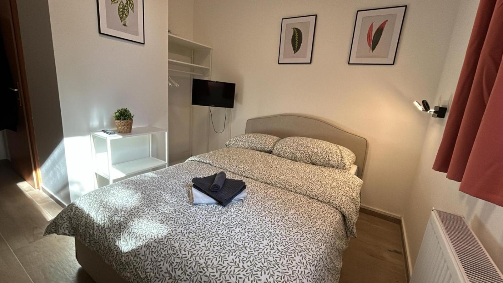 City Apartment with Free Parking - Vienna South