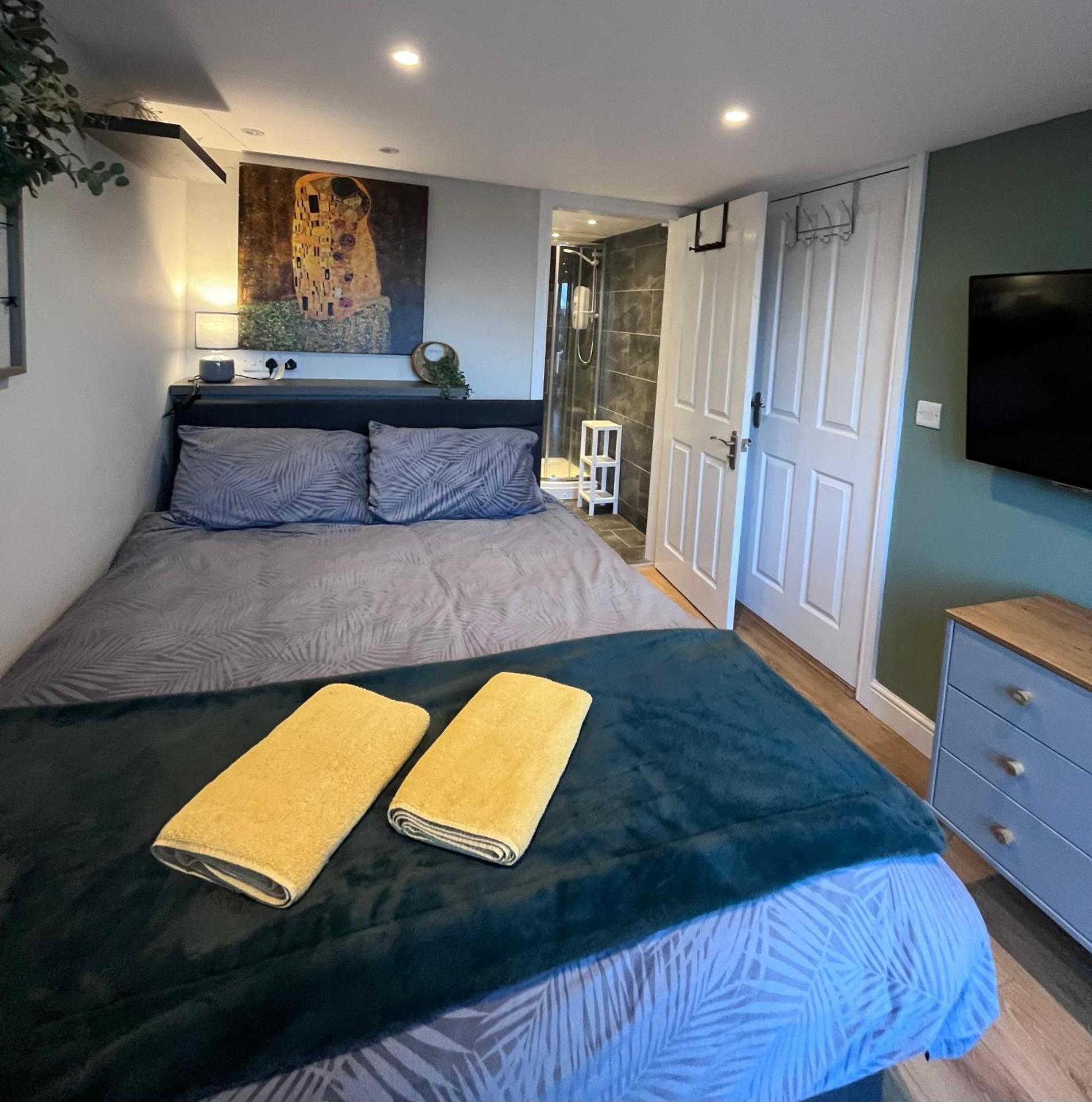 Bryn Haul Sunny Hill