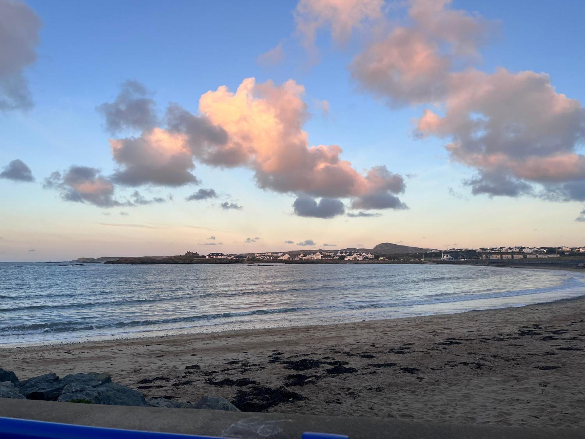 Bryn Haul Sunny Hill