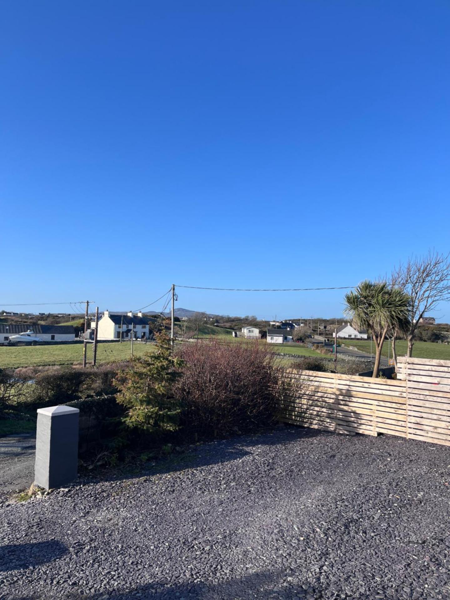 Bryn Haul Sunny Hill