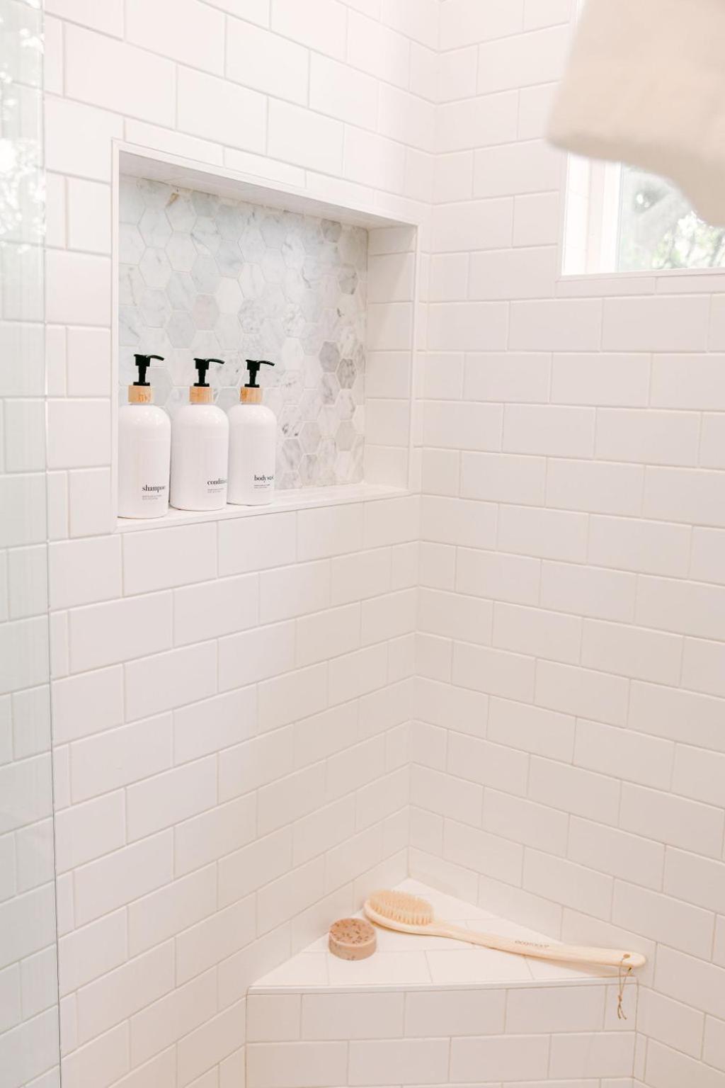 Luxe OB Home, Walk to Beach, Sauna, and Backyard