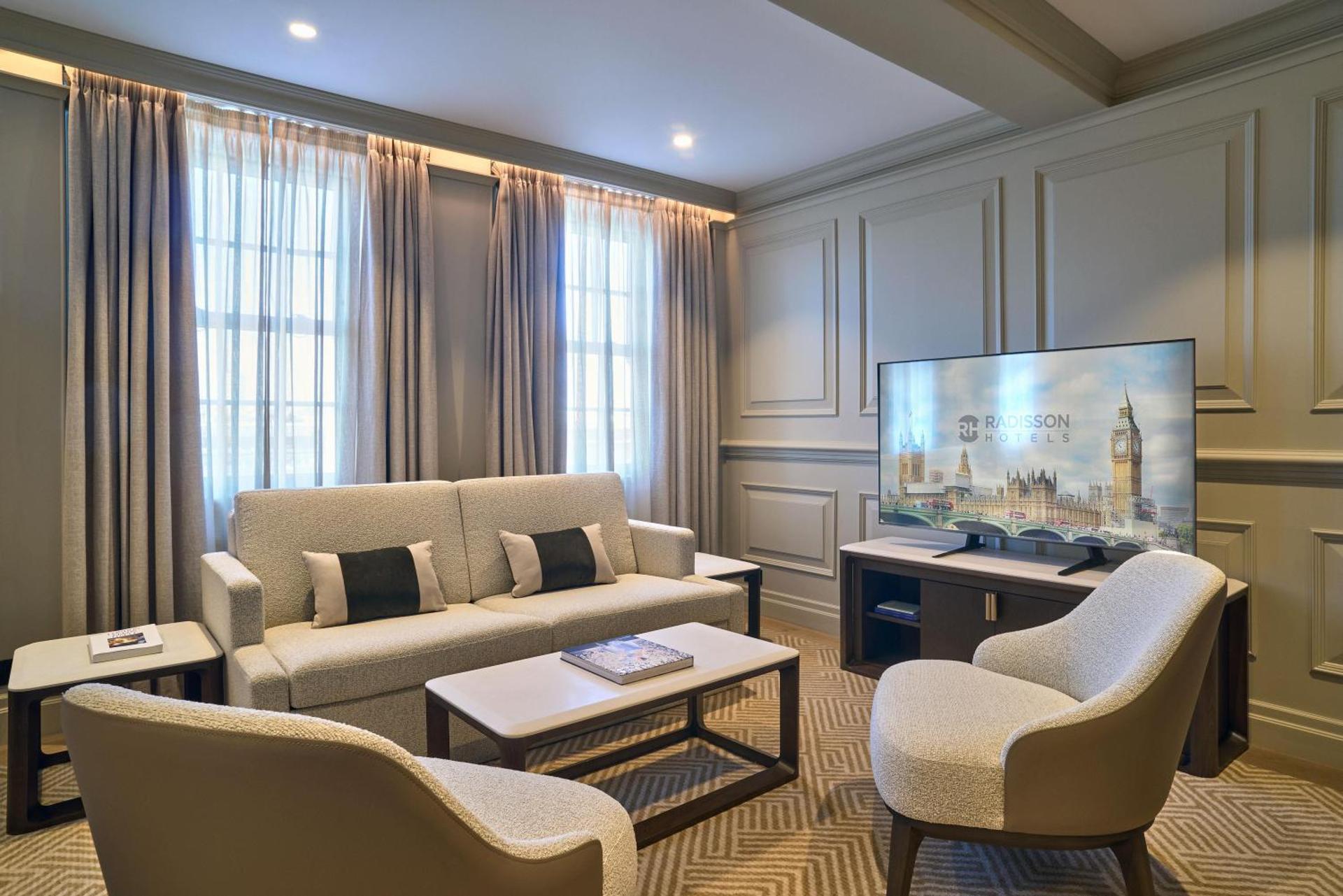 Photo of the whole room