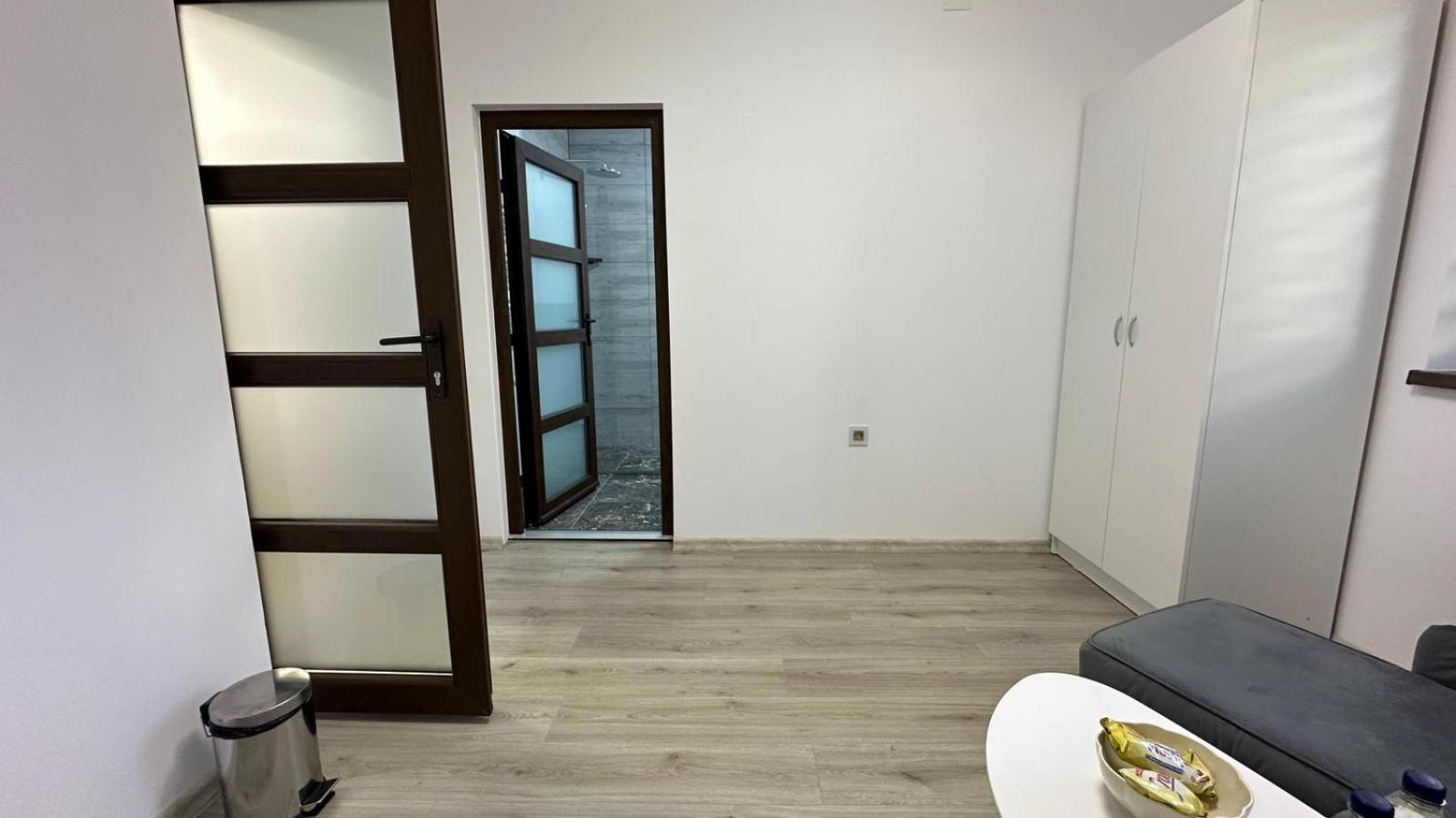 Luxury Resort Hostess