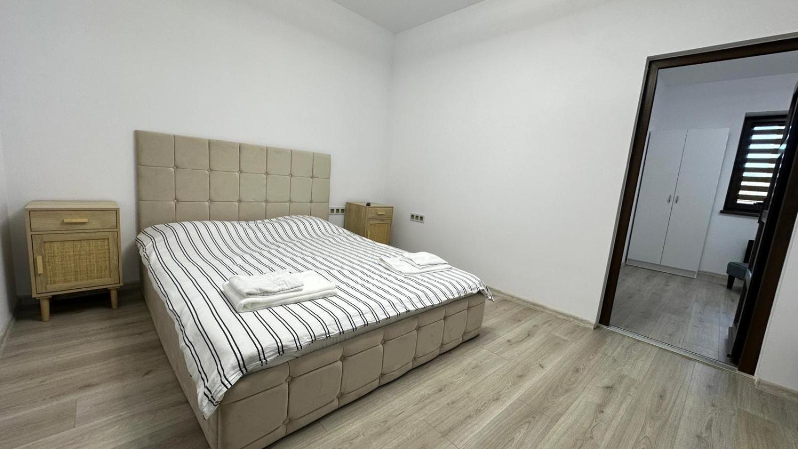 Luxury Resort Hostess