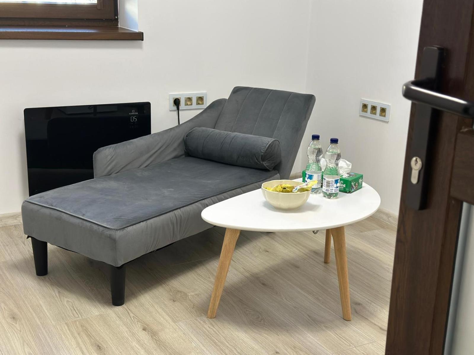 Luxury Resort Hostess