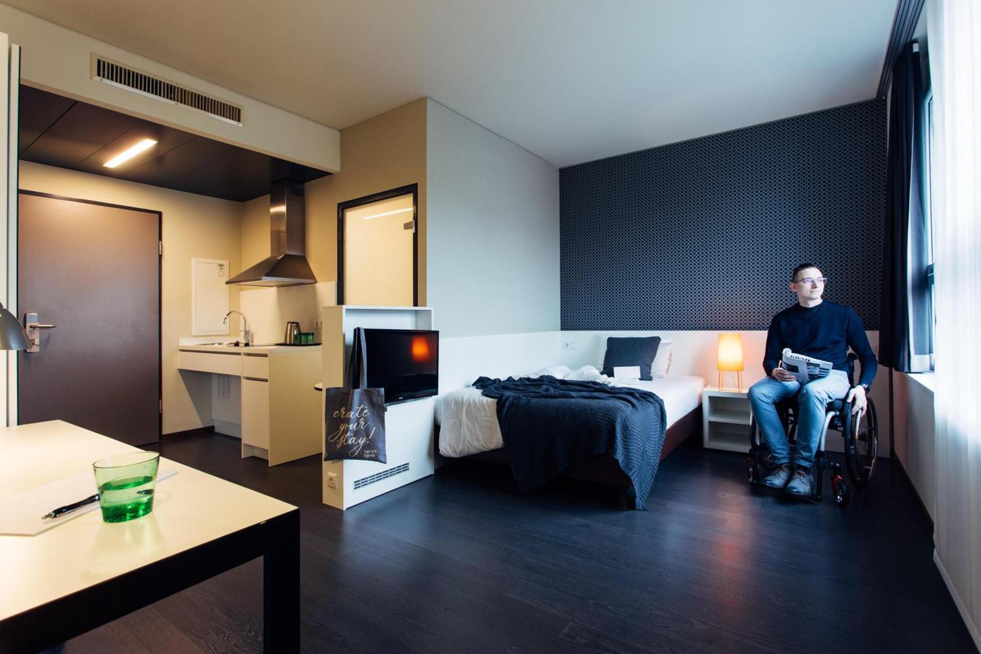 Photo of the whole room