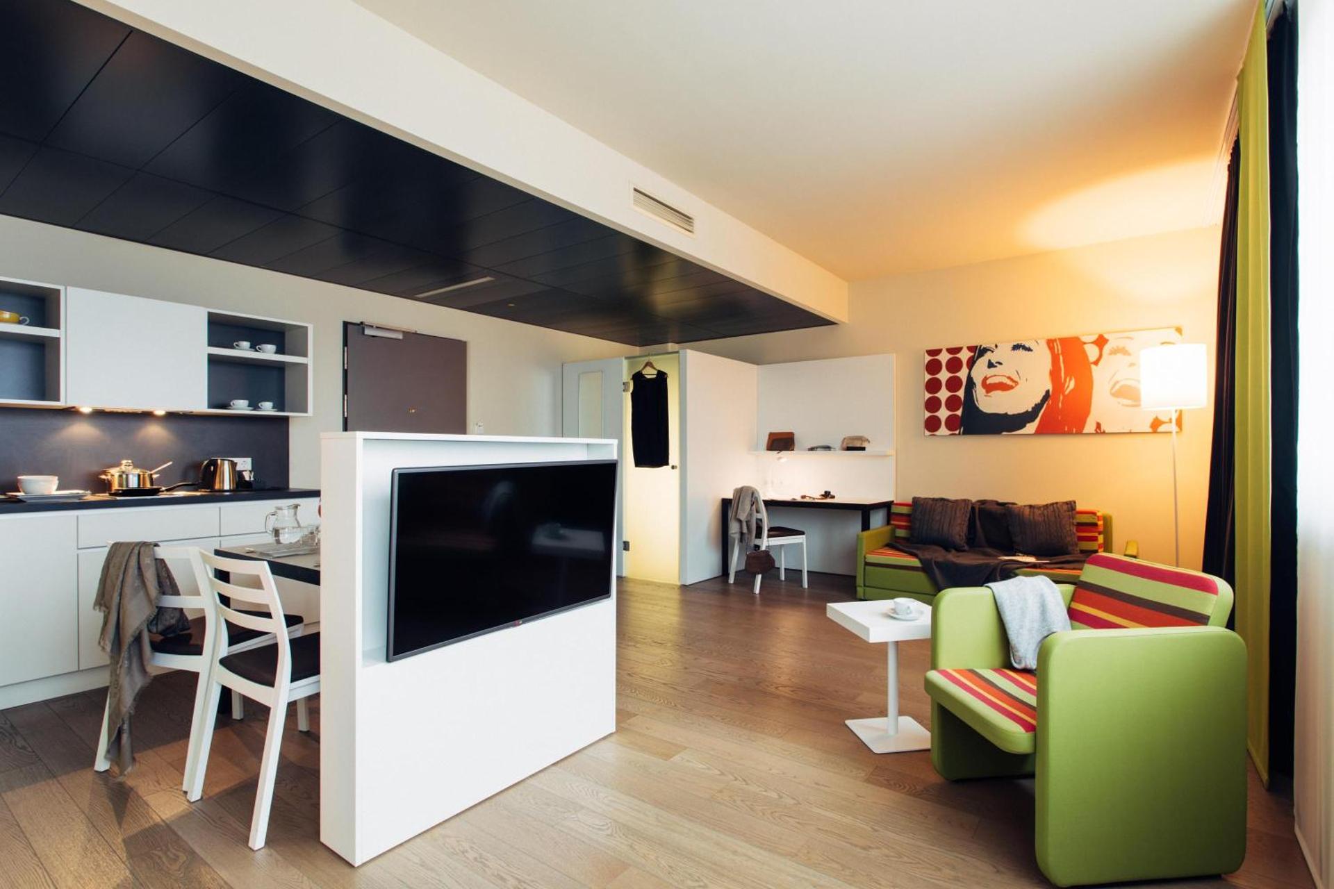 Photo of the whole room