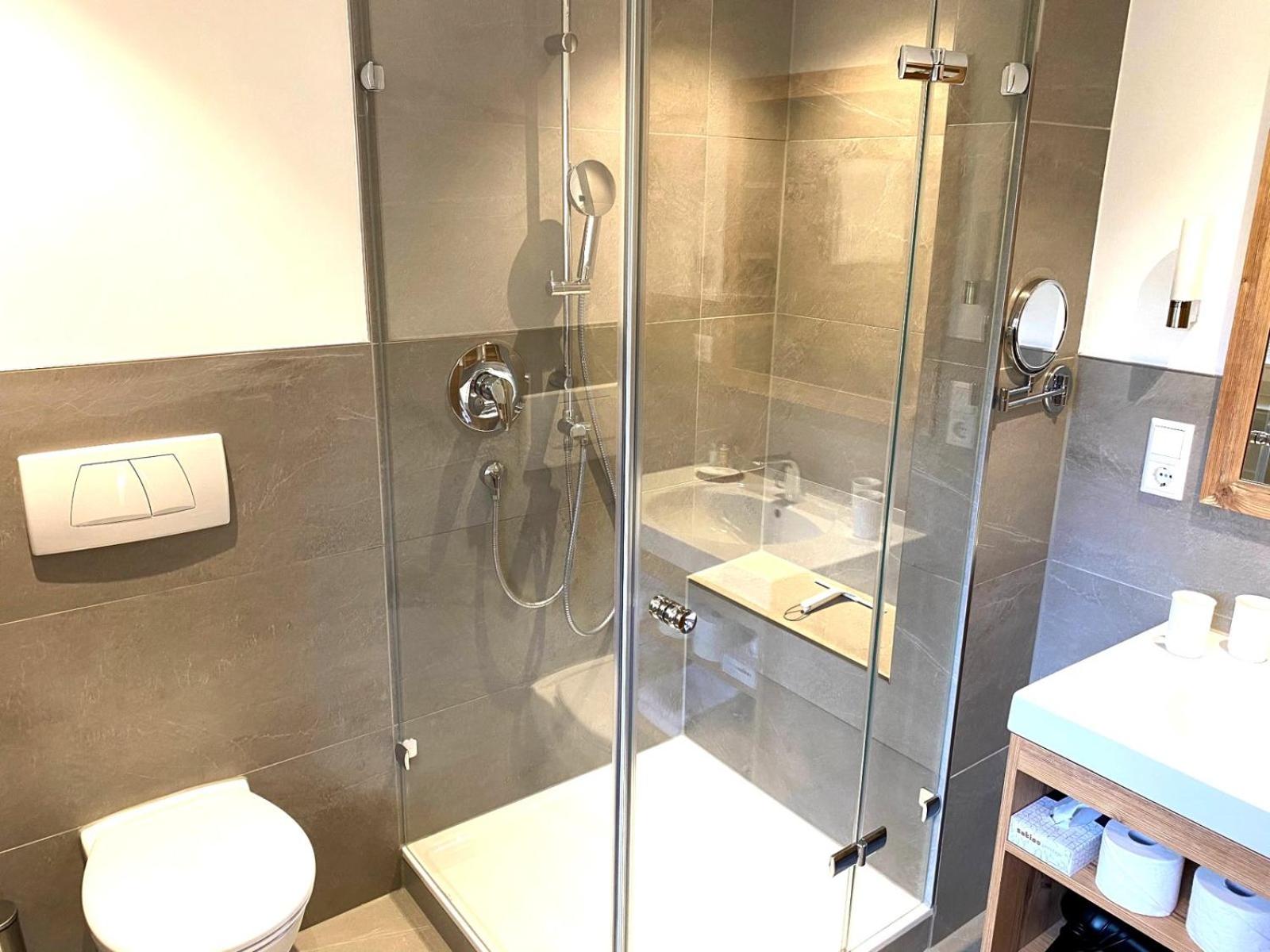 Sonnhof Apartments Tegernsee - zentral und perfekt für Urlaub & Arbeit