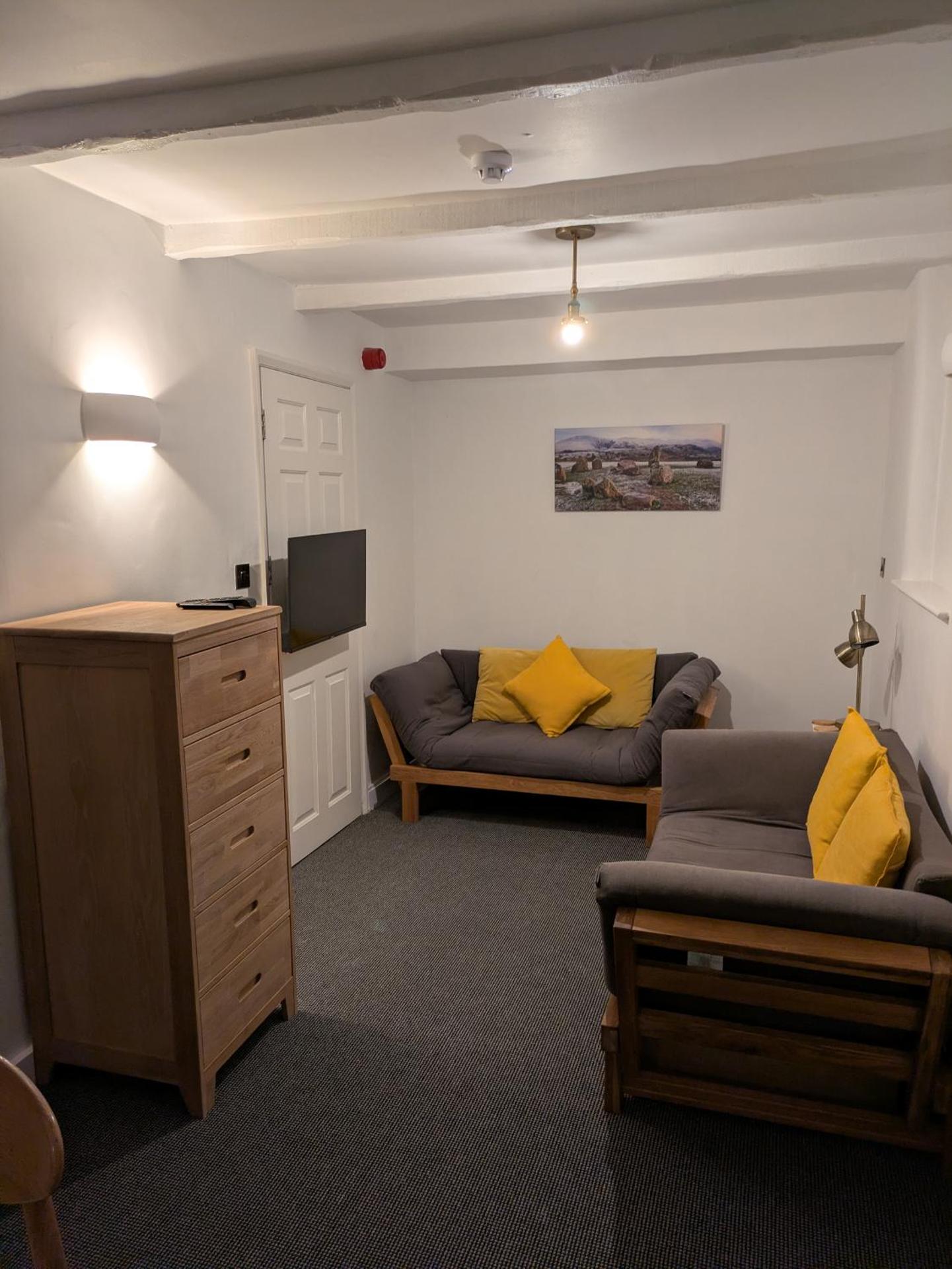 Lake View Country House and Self-catering Apartments