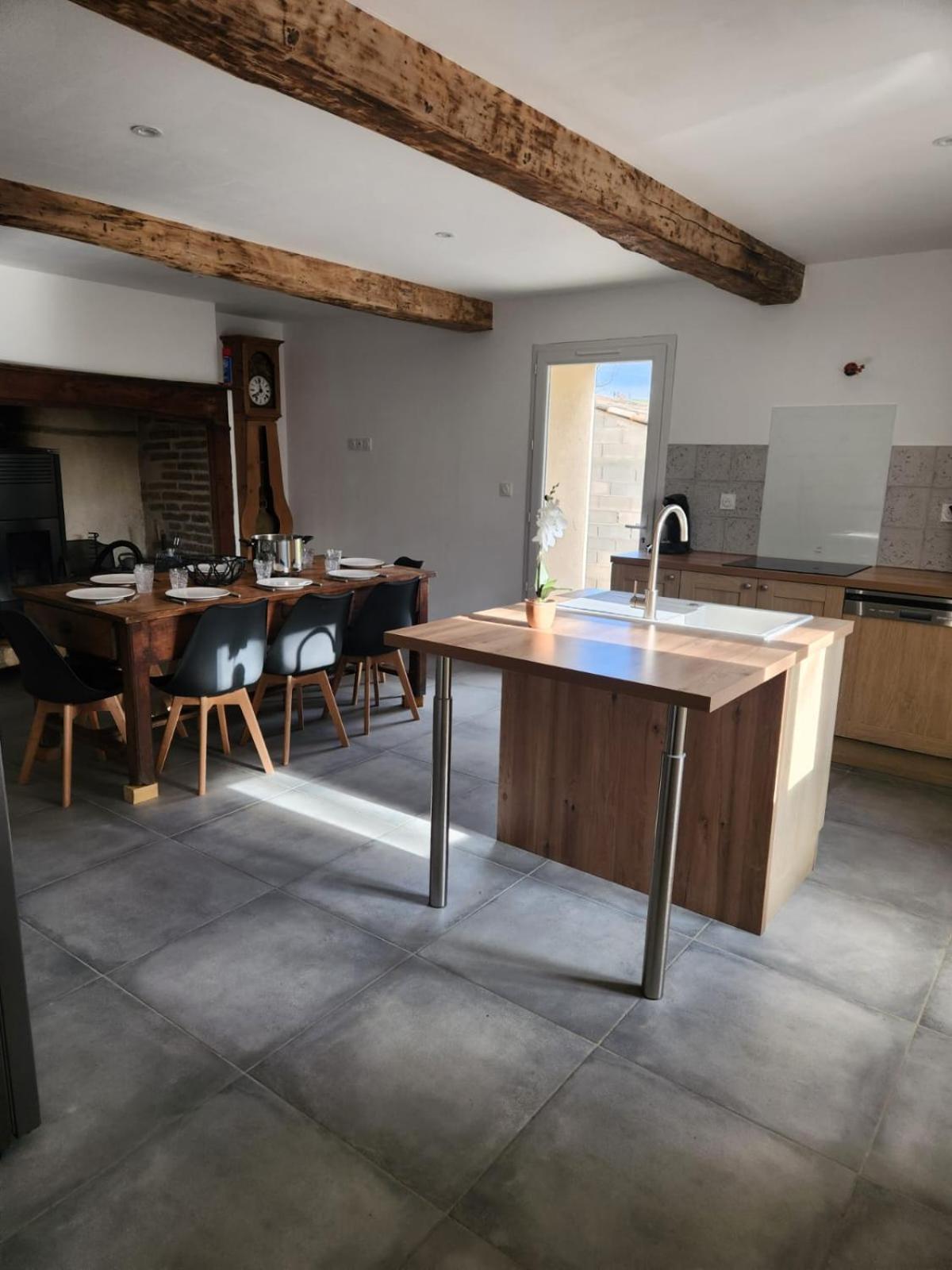 Aux deux Marronniers Cathares