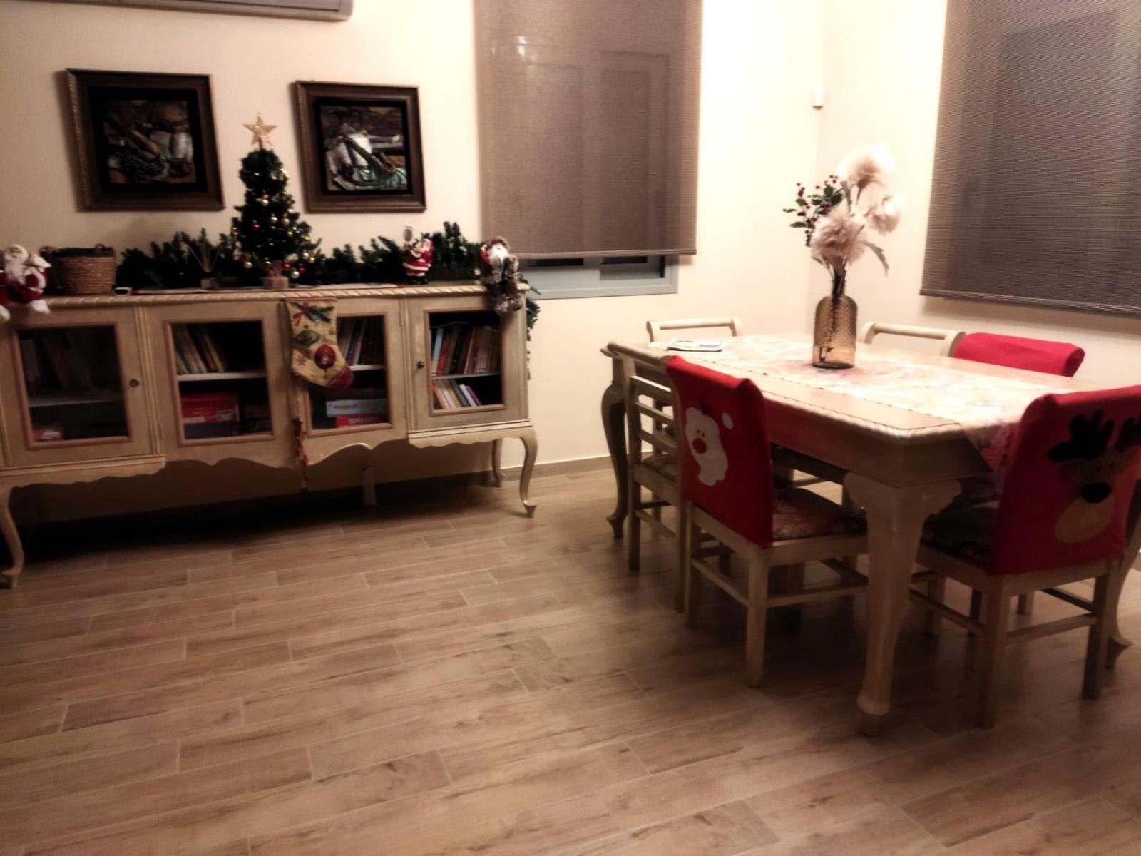 ''Shinohori'' Olive-Tree Apartment