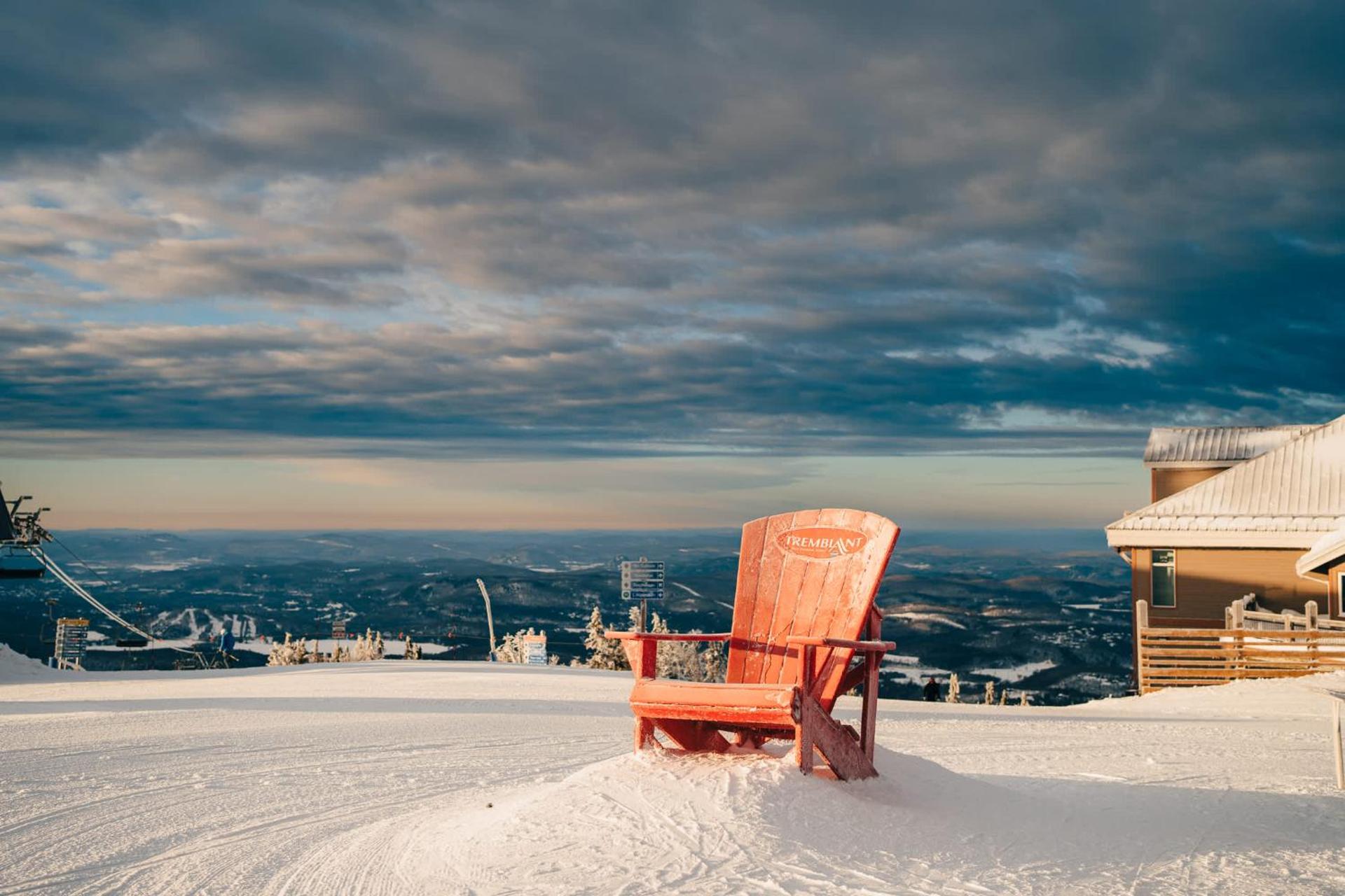 Lakefront, Mountain View - 2 Bds Superior Resort Suite