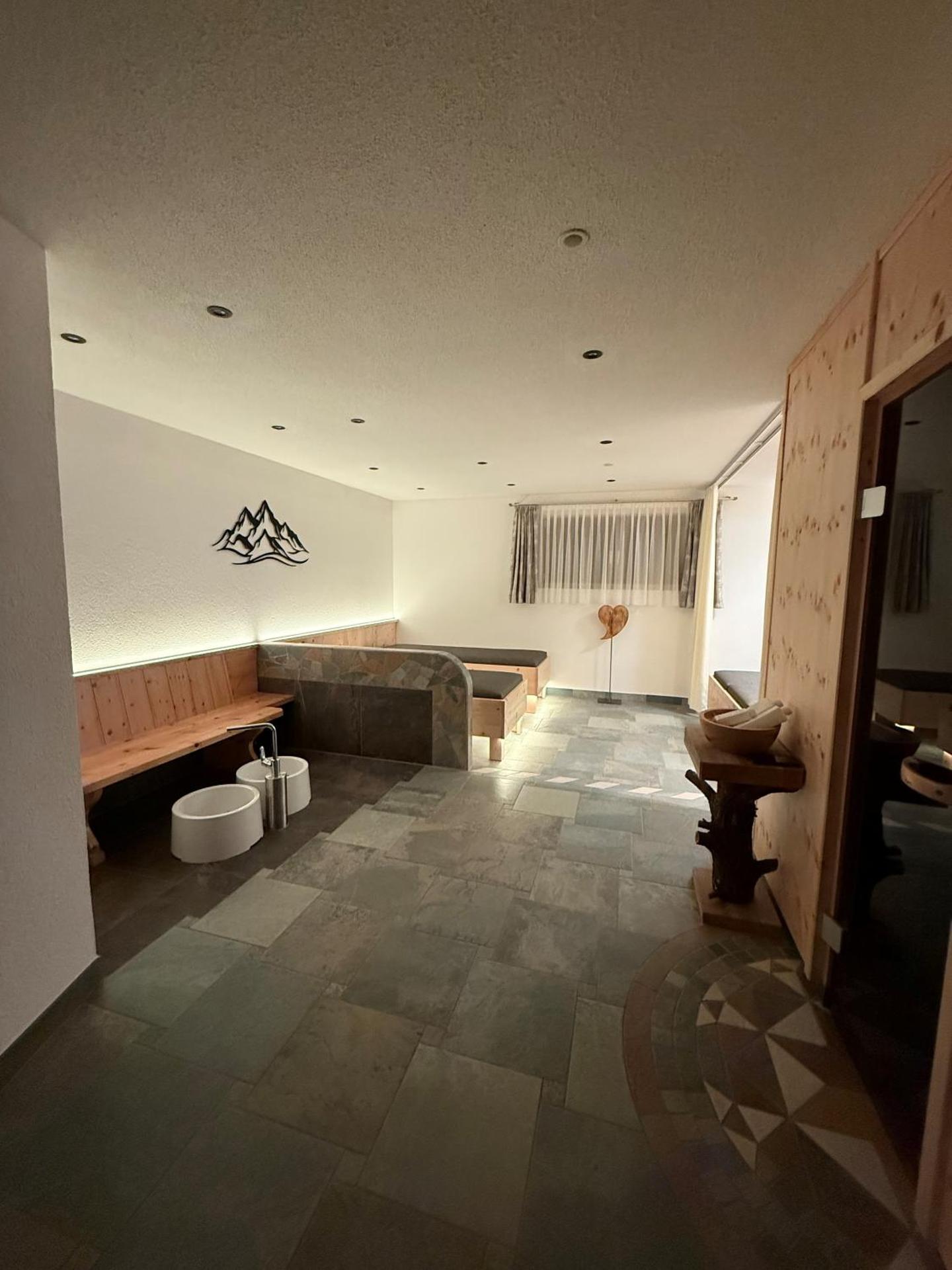 Spa and wellness centre/facilities