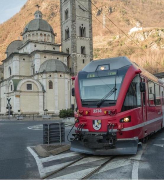 Tirano in relax, Trenino Rosso a 15 minuti a piedi, 4 minuti in auto