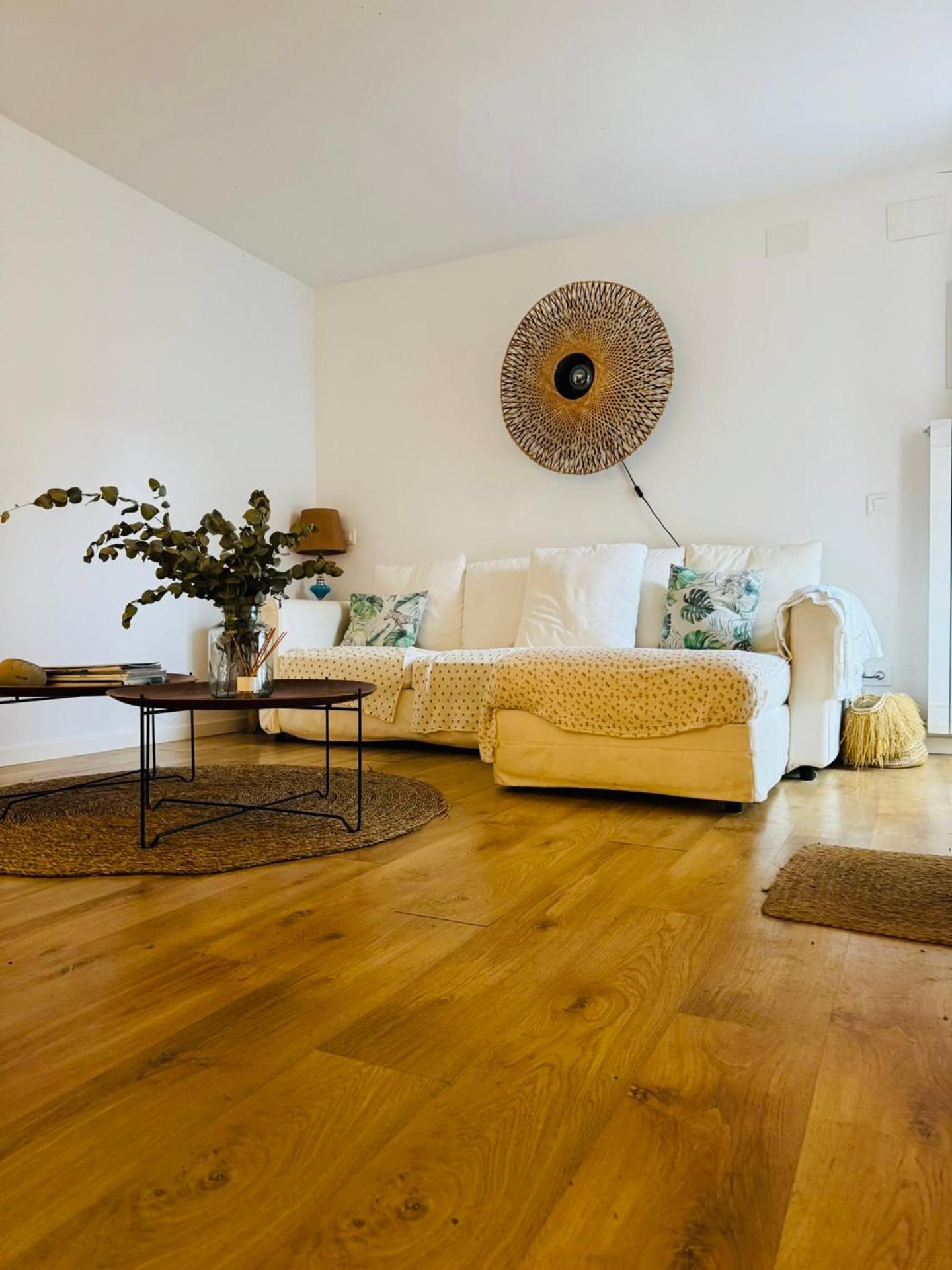 La Casuca De la Iglesia